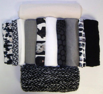bundle, black and white, 12 small cuts, 7 lbs