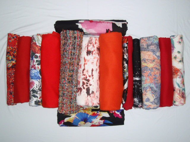 bundle, red-orange, 15 small cuts, 7 lbs