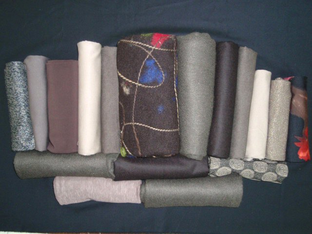 bundle, dark brown, 17 small cuts, 7 lbs