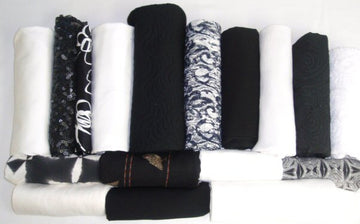 bundle, black/white, 17 small cuts, 9 lbs