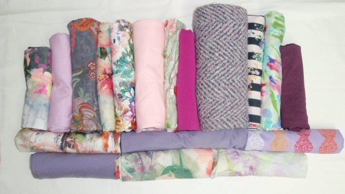 bundle, pink/floral tones, 18 small cuts, 6 lbs