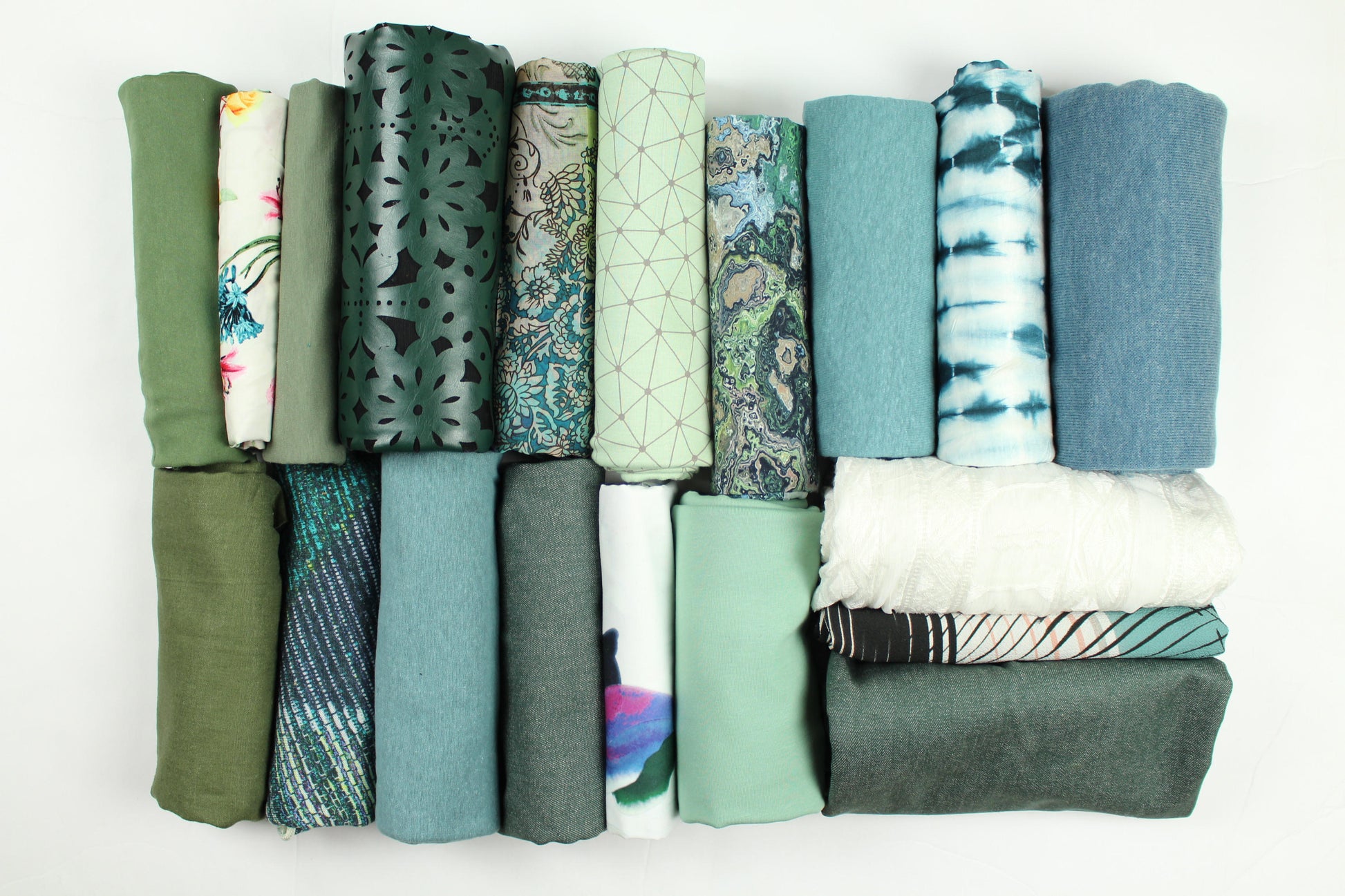 bundle, green, 19 small cuts, 7 lbs