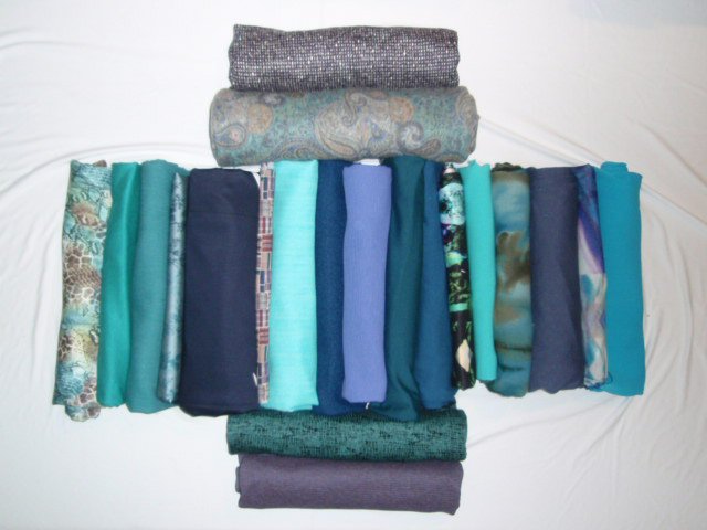 bundle, aqua/indigo, 21 small cuts, 11 lbs