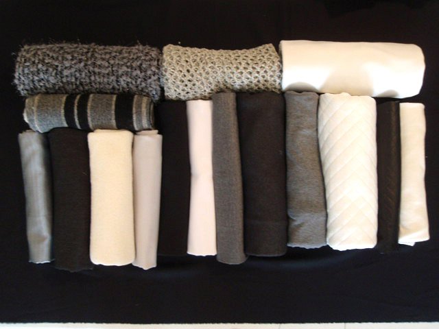 bundle, grayscale, 16 small cuts, 11 lbs