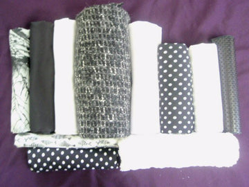 bundle, black/white, 11 small cuts, 4 lbs