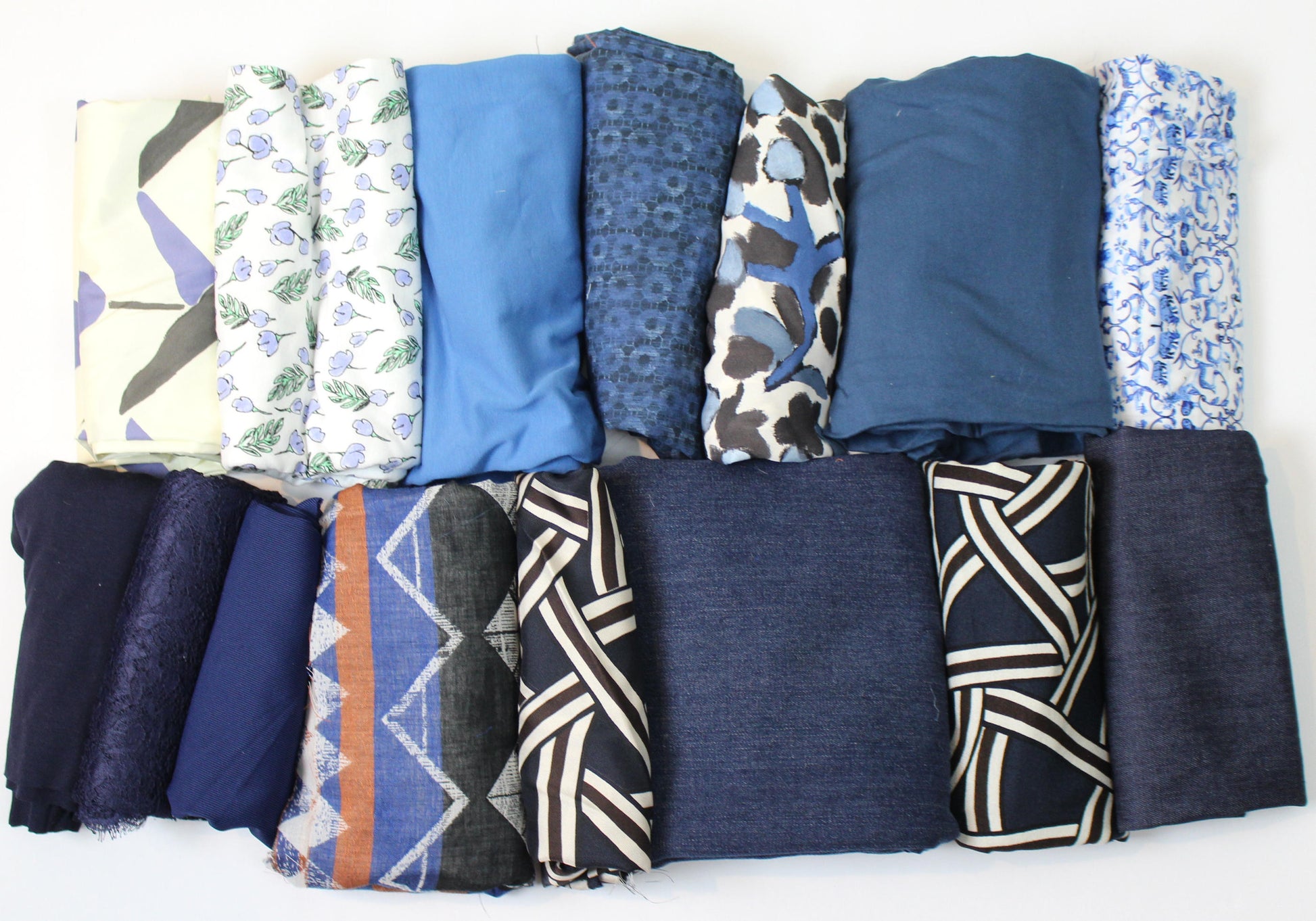 bundle, blues, 22 small cuts, 7 lbs