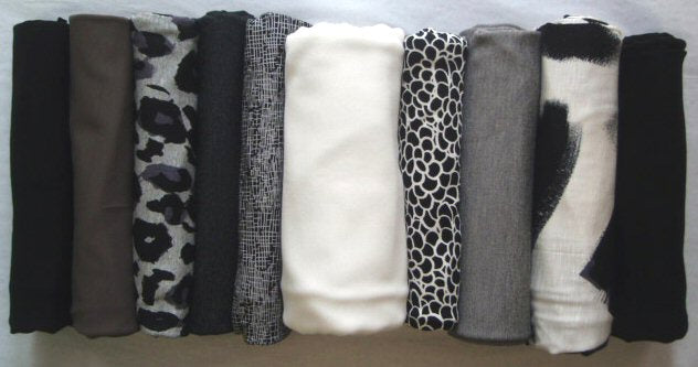 bundle, b&w knits, 10 small cuts, 6 lbs