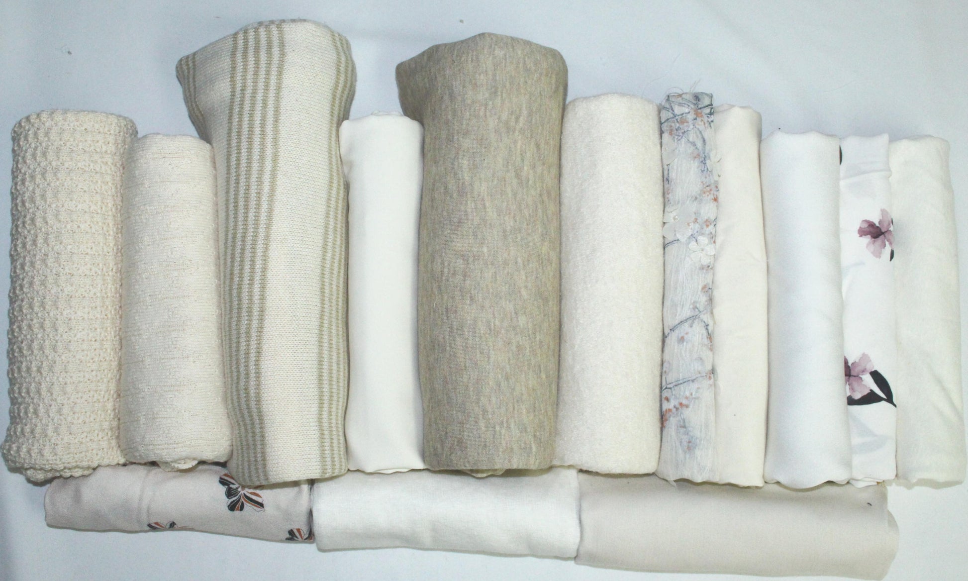 bundle, cream/ivory, 14 small cuts, 5 lbs