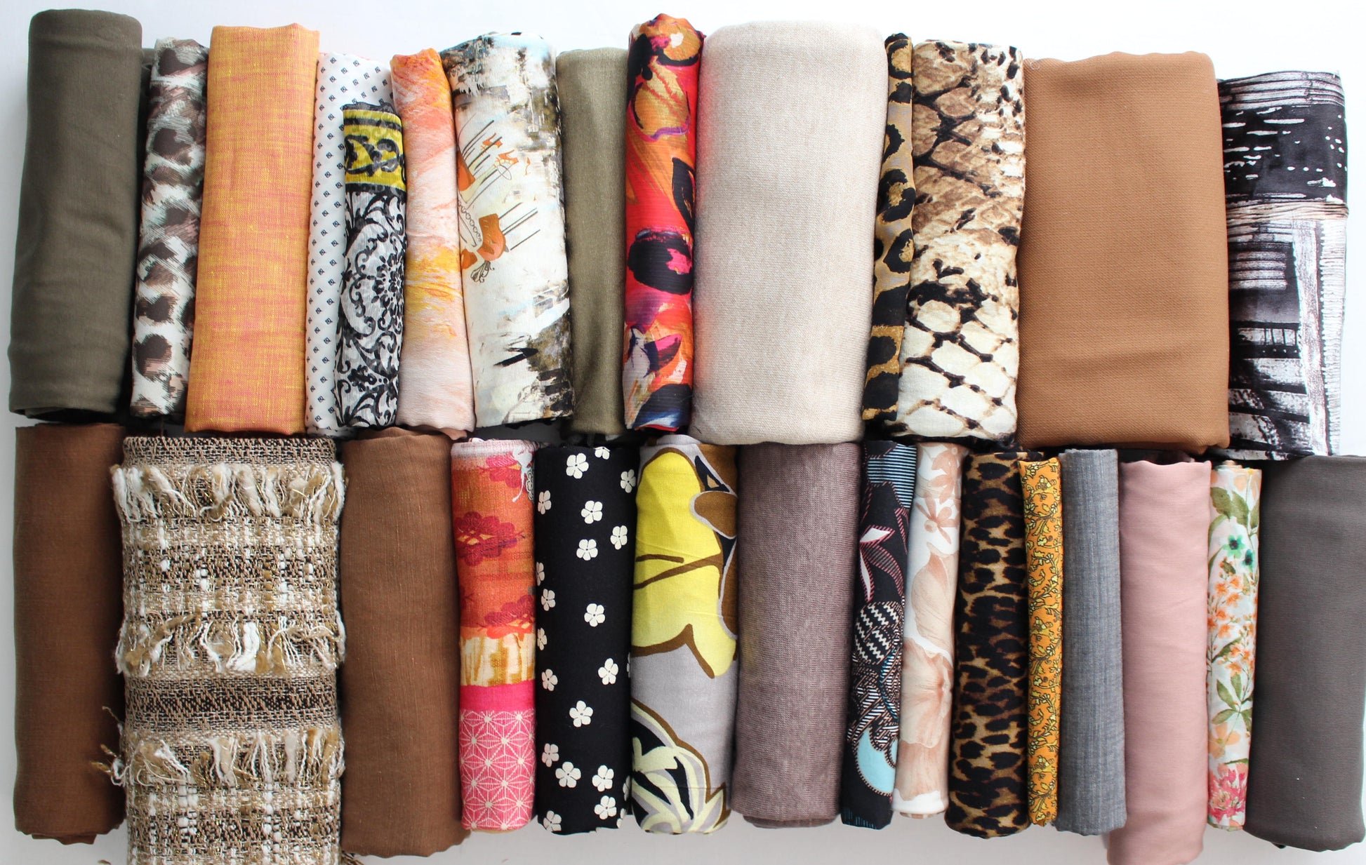 bundle, modern neutrals, 29 small cuts, 8 lbs
