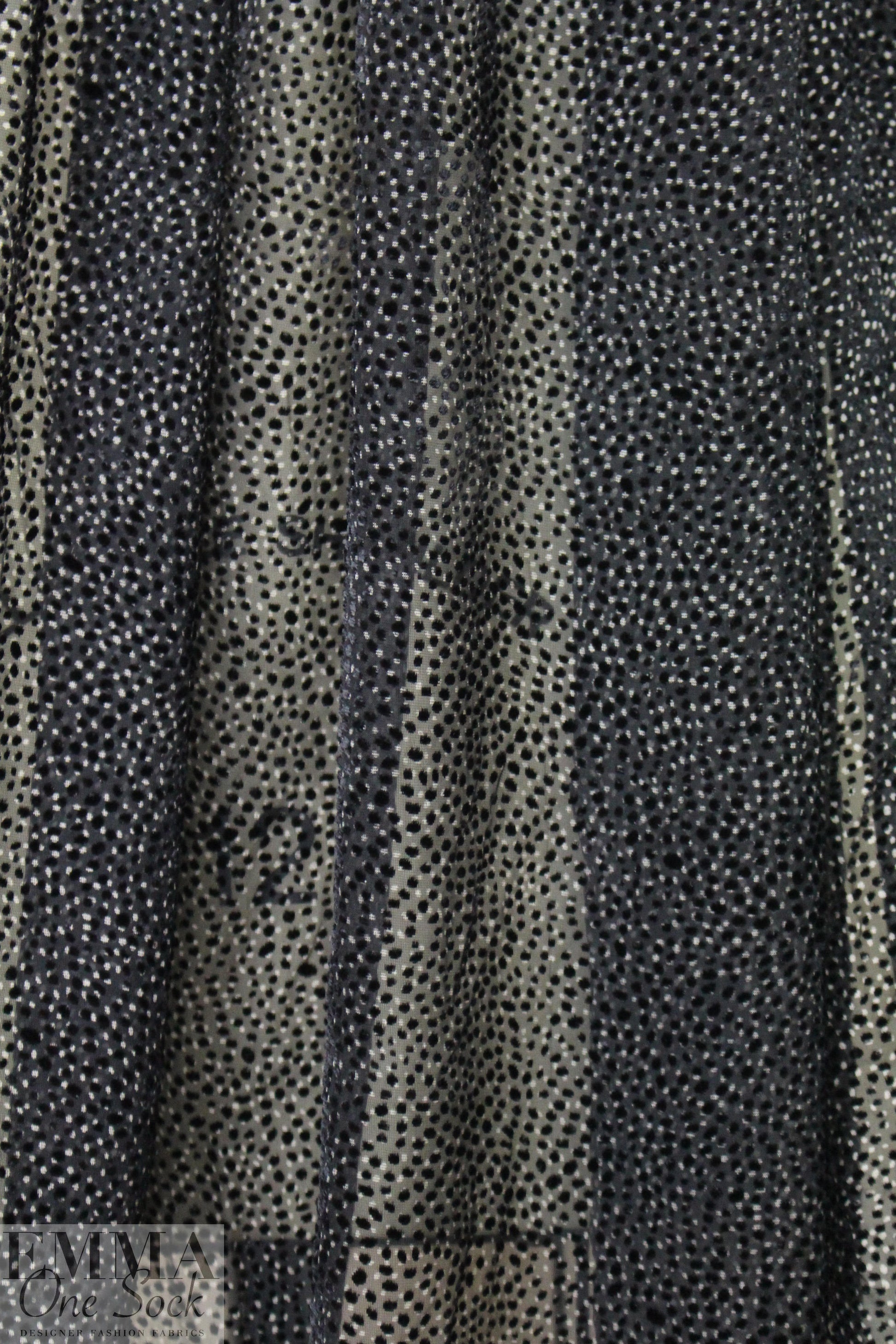 Noriso1 Ferrari silk velvet speckled burnout 1.125 yds