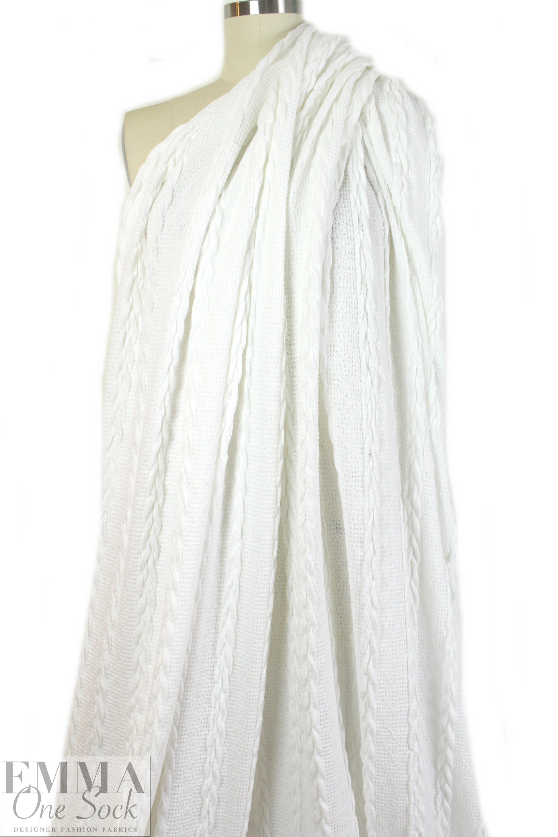 classic cable sweater knit - white 1.5 yd