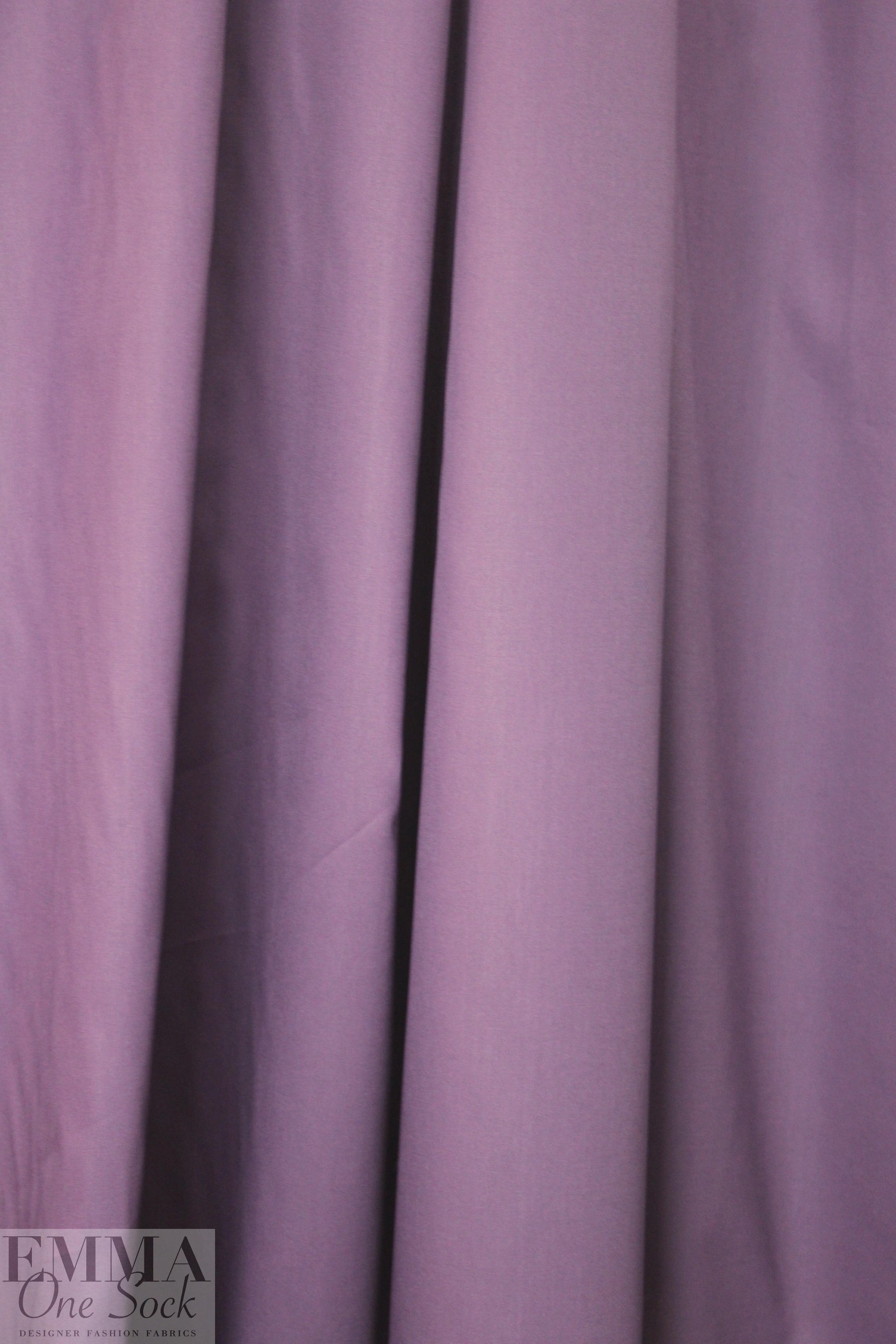 Cairo matte finish Egyptian cotton shirting - plum 2 yd