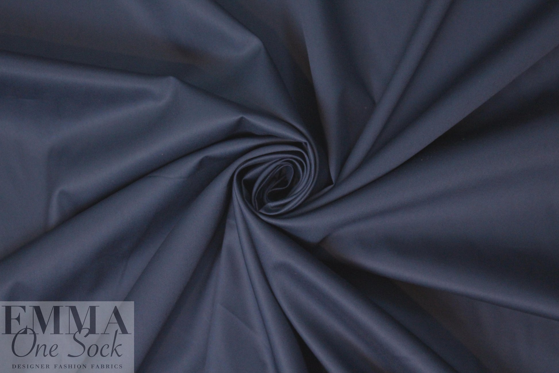 Cairo matte finish egyptian cotton shirting - dark navy 2.5 yds