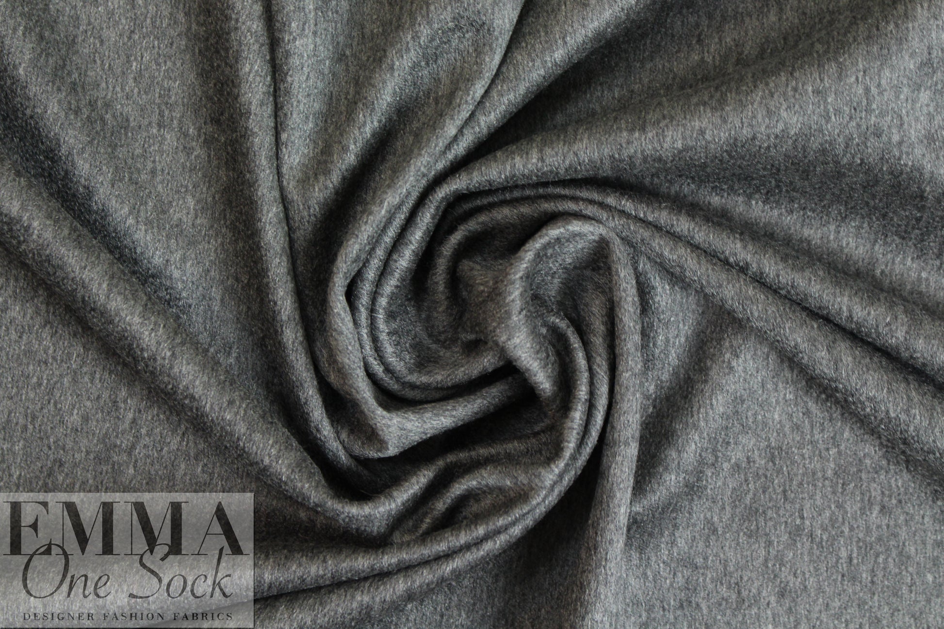 T0llegno 100% cashmere woven suiting - charcoal .625 yds