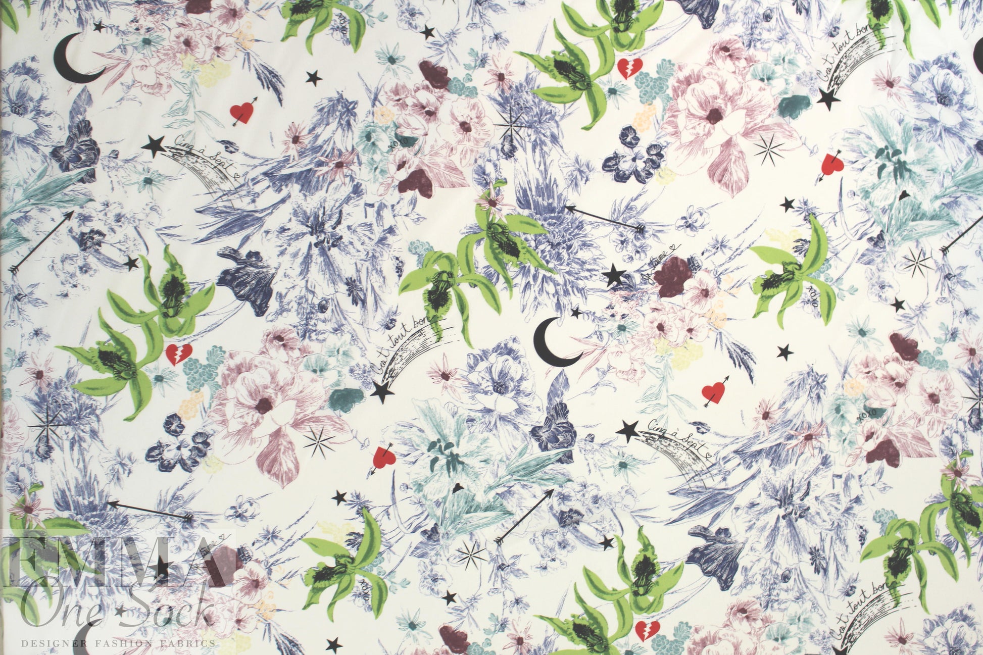 Cinq @ Sept 'Pegasus fantasy' silk CDC