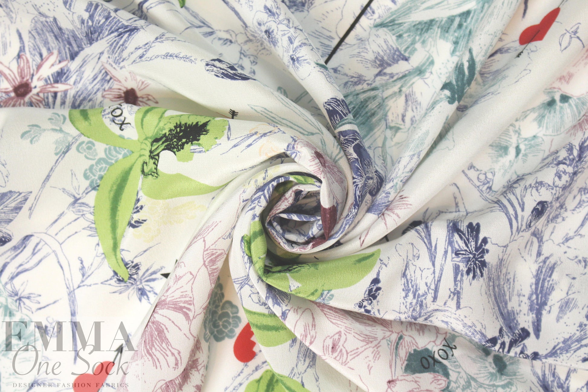 Cinq @ Sept 'Pegasus fantasy' silk CDC .875 yds