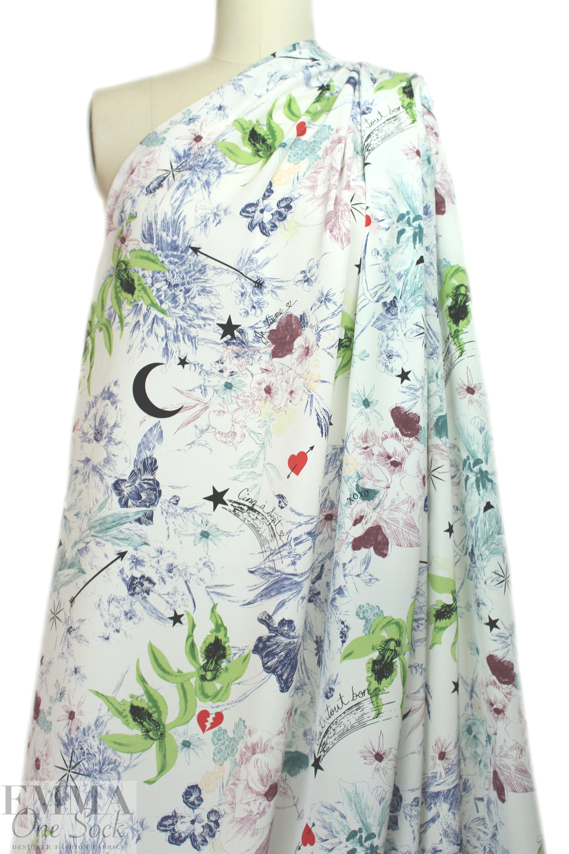 Cinq @ Sept 'Pegasus fantasy' silk CDC .875 yds