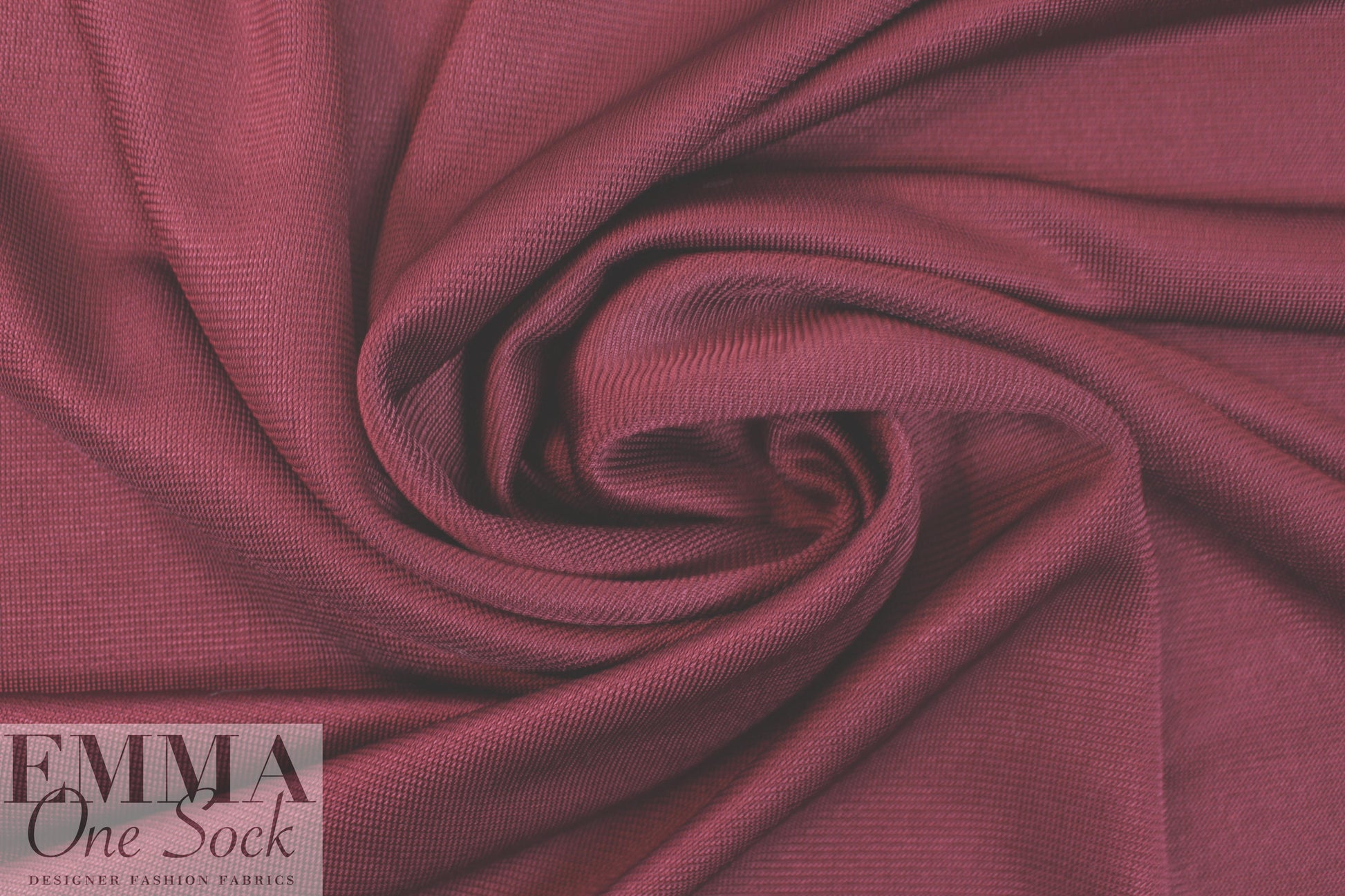 Italian 'techno chain link' thick doubleknit - merlot 2.5 yd
