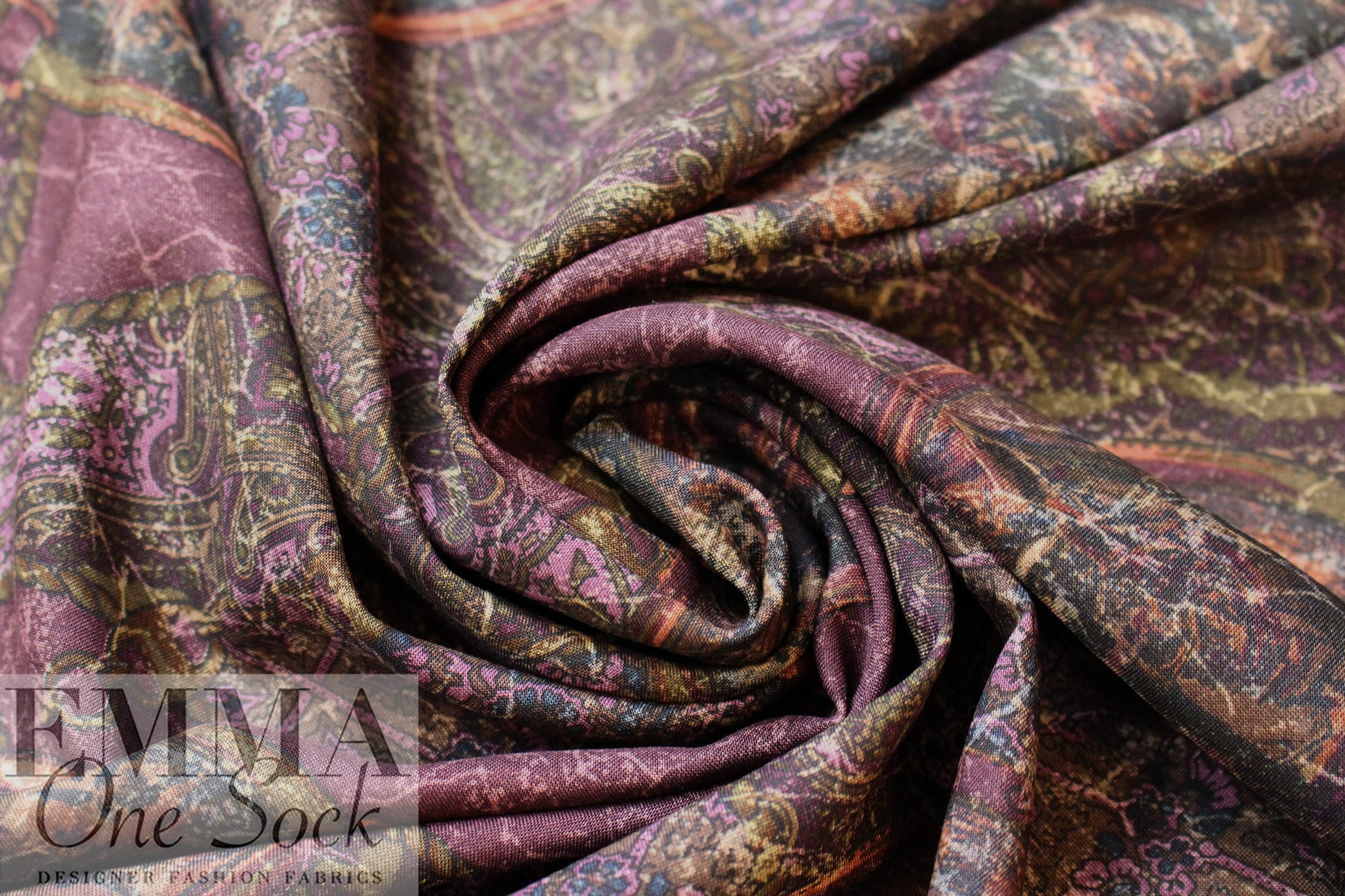 Italian 'marble cameo' viscose twill woven 1.75 yd