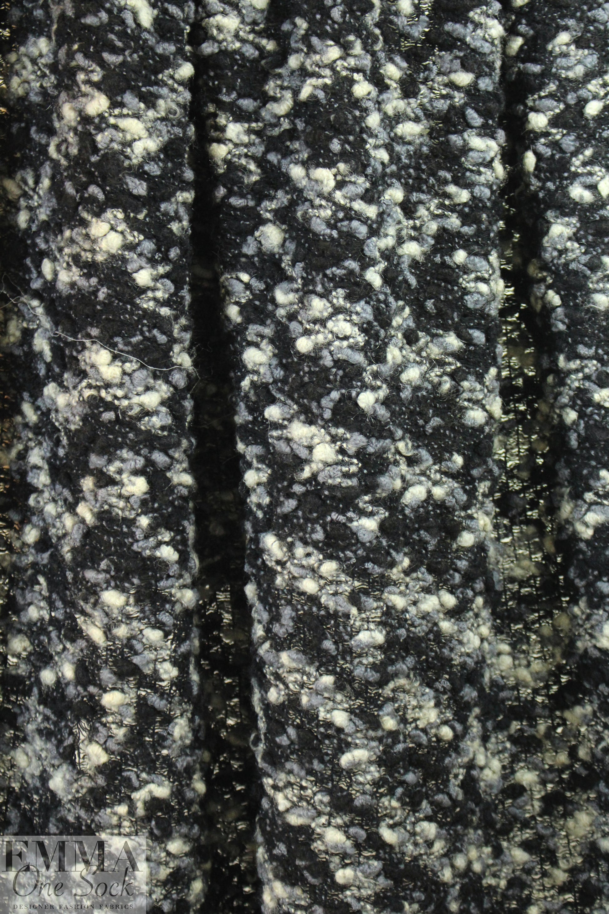 Italian Chane1 wool boucle' - black/gray tones