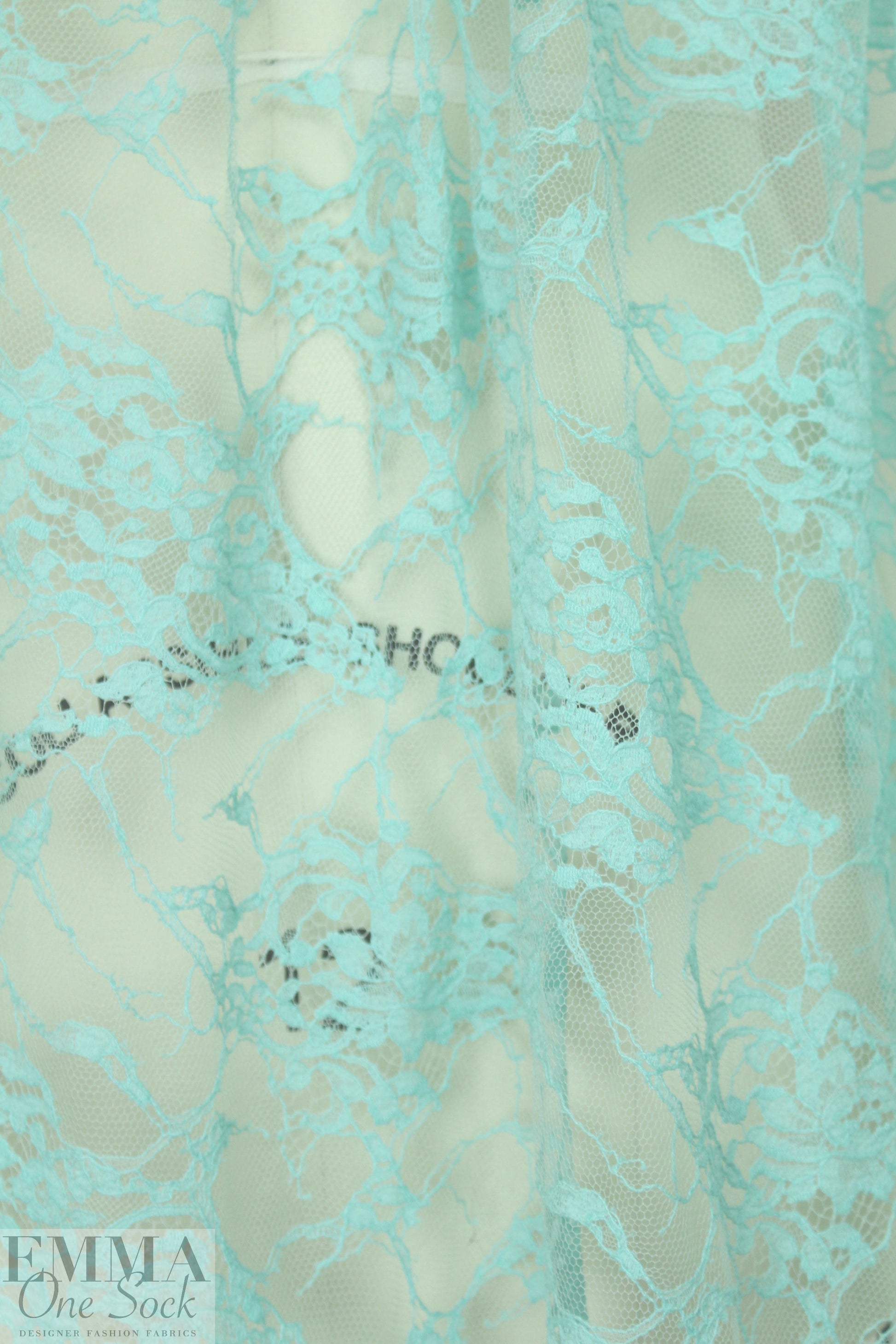 Monique Lhui11er double scallop chantilly lace - aqua 1.375 yd