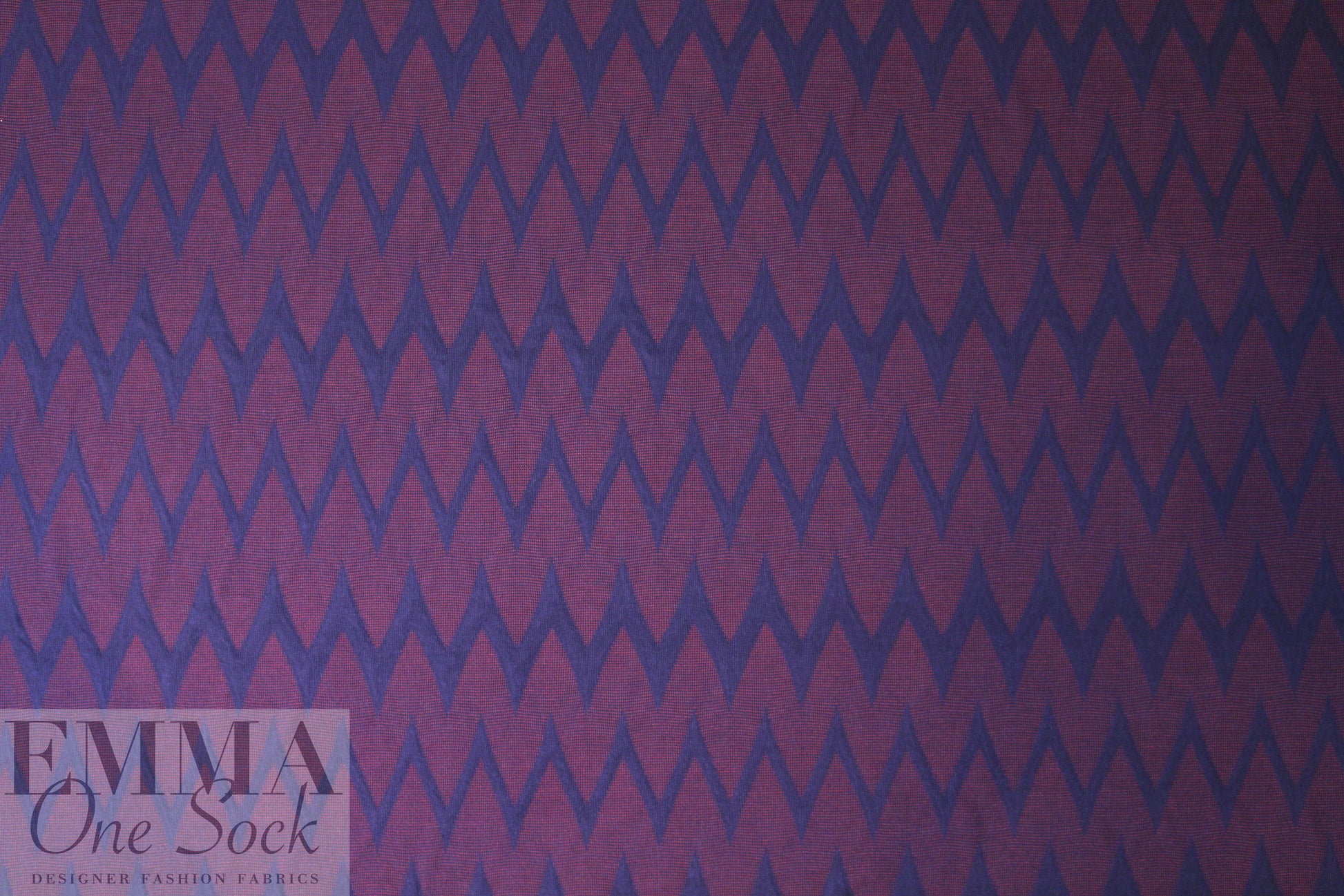 NY designer chevron yarn dyed knit - brick/navy 1.75 yd