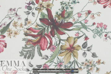 Carmen Marc Va1vo elegant floral 'poly-silk' chiffon 1.875 yd