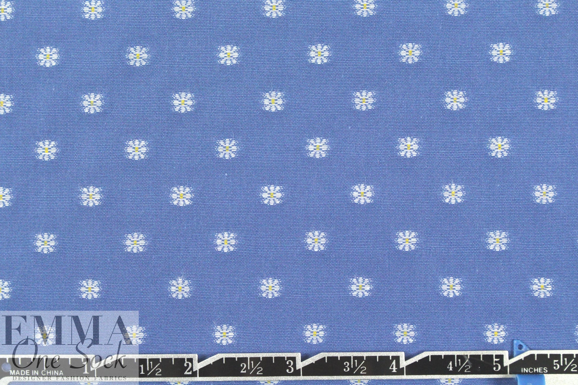 NY designer french blue 'daisy' clip dot jacquard shirting 1.125 yds