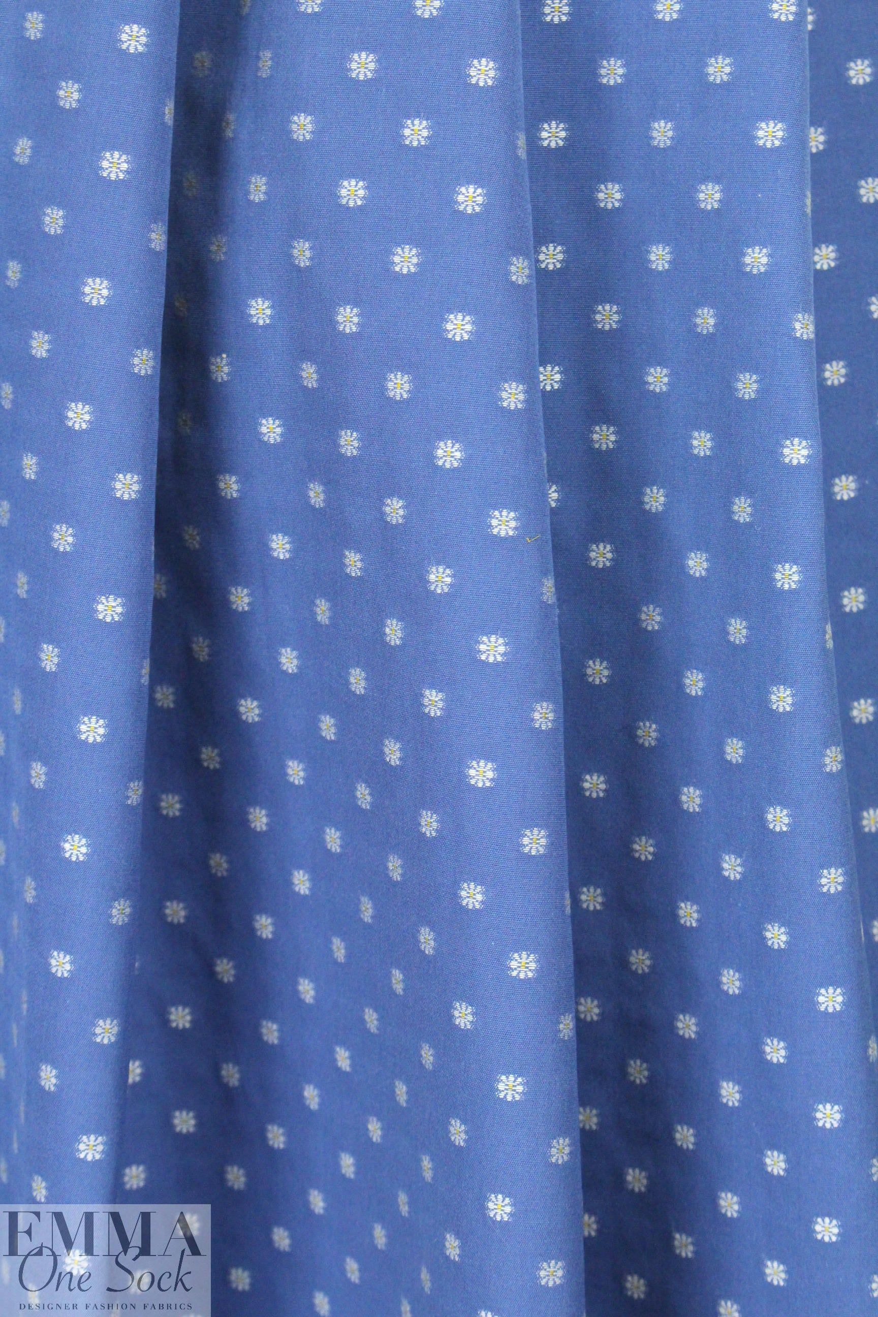 NY designer french blue 'daisy' clip dot jacquard shirting