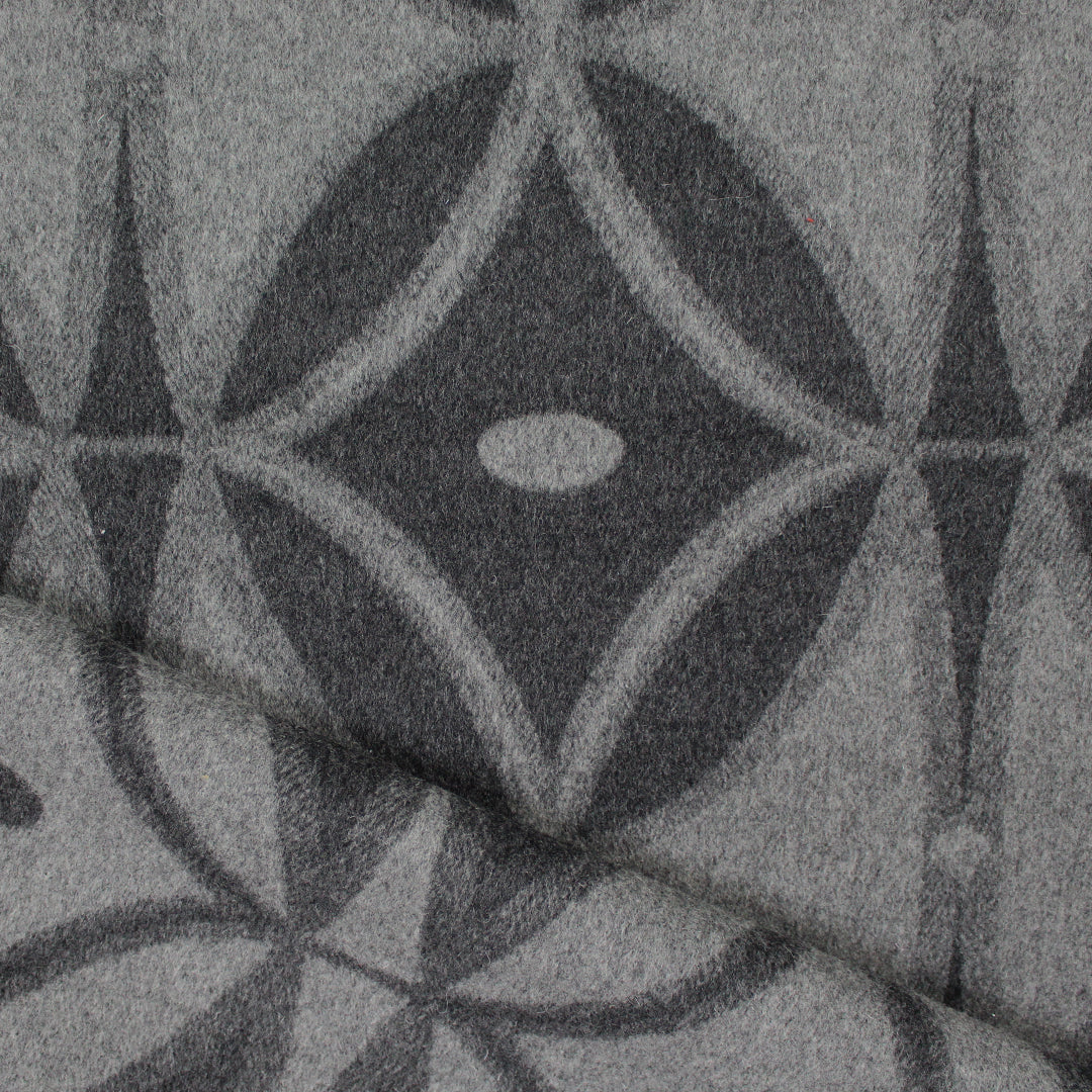 Etr0 all-wool geometric double cloth - charcoal gray .5 yds
