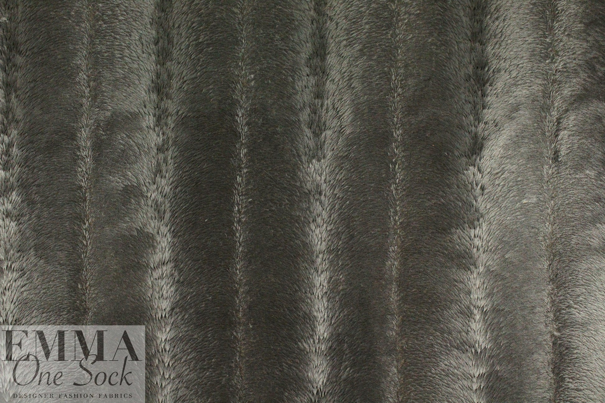 CA designer matted sculpted faux fur - ebony 2 yd