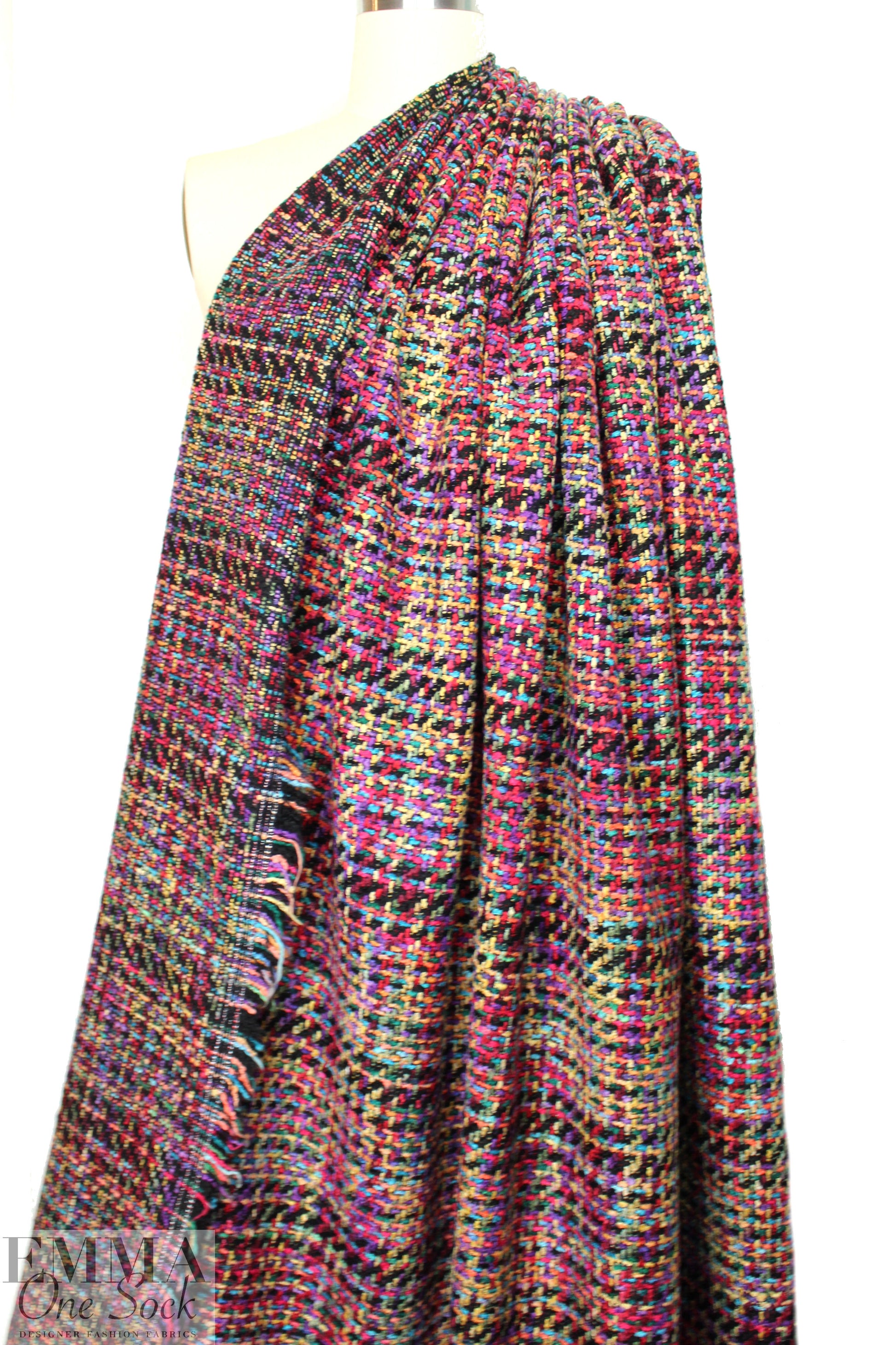 Tah@ri 'Chanel tweed' - turq/red/gold plaid 1.75 yds