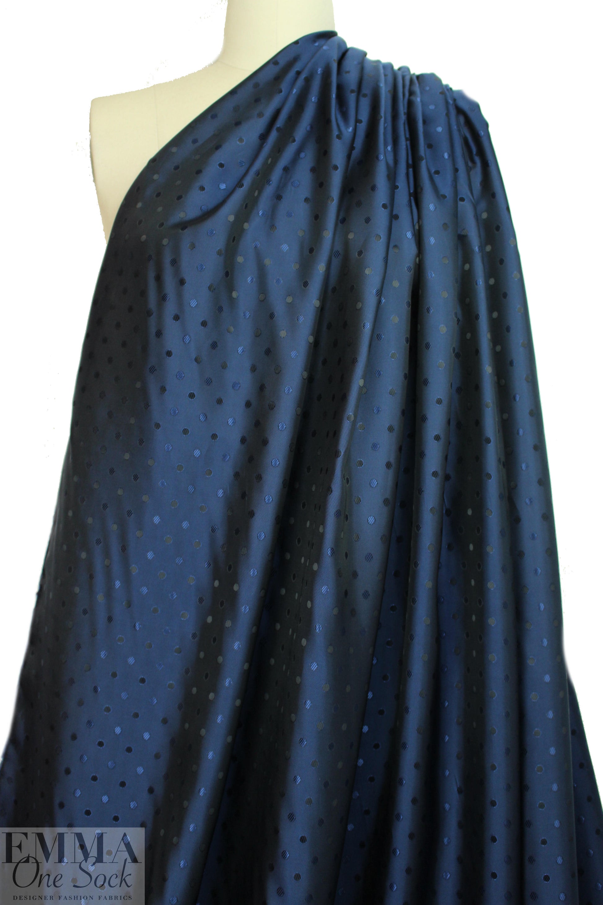 'Concerto' visc/acet lining - navy dot .75 yds