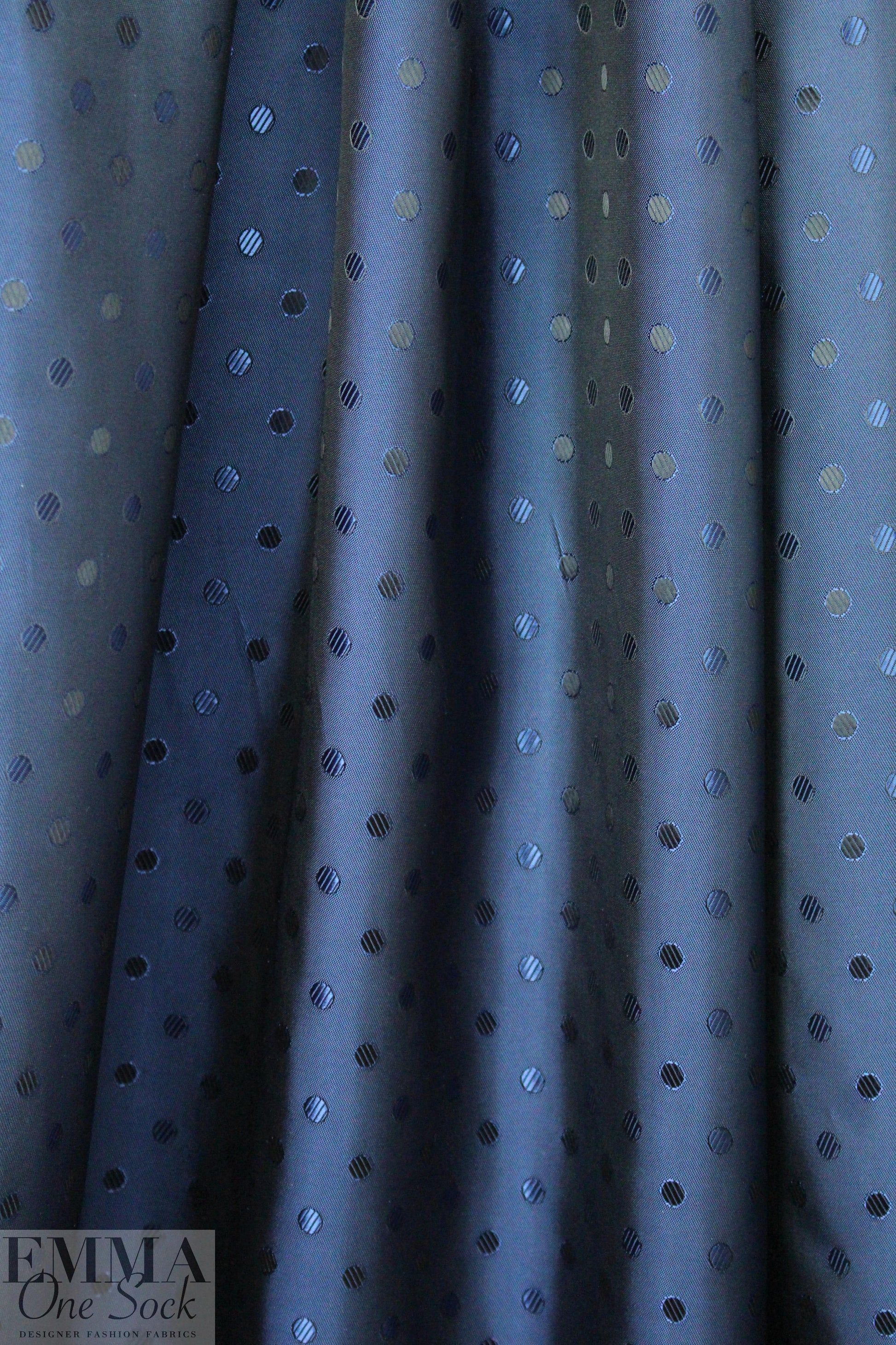 'Concerto' visc/acet lining - navy dot 1 yard