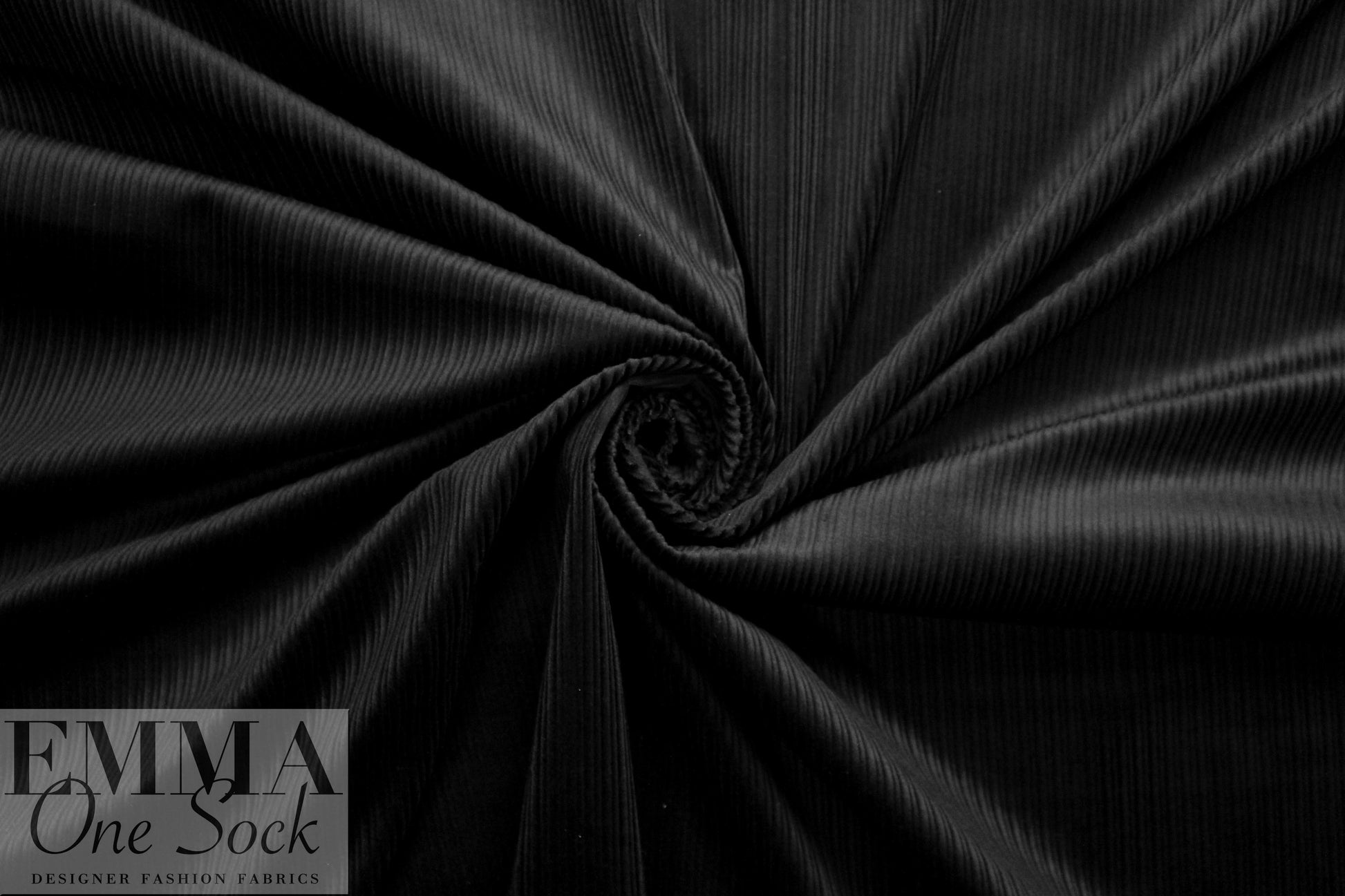 8-wale 'thick/thin' stretch corduroy - black