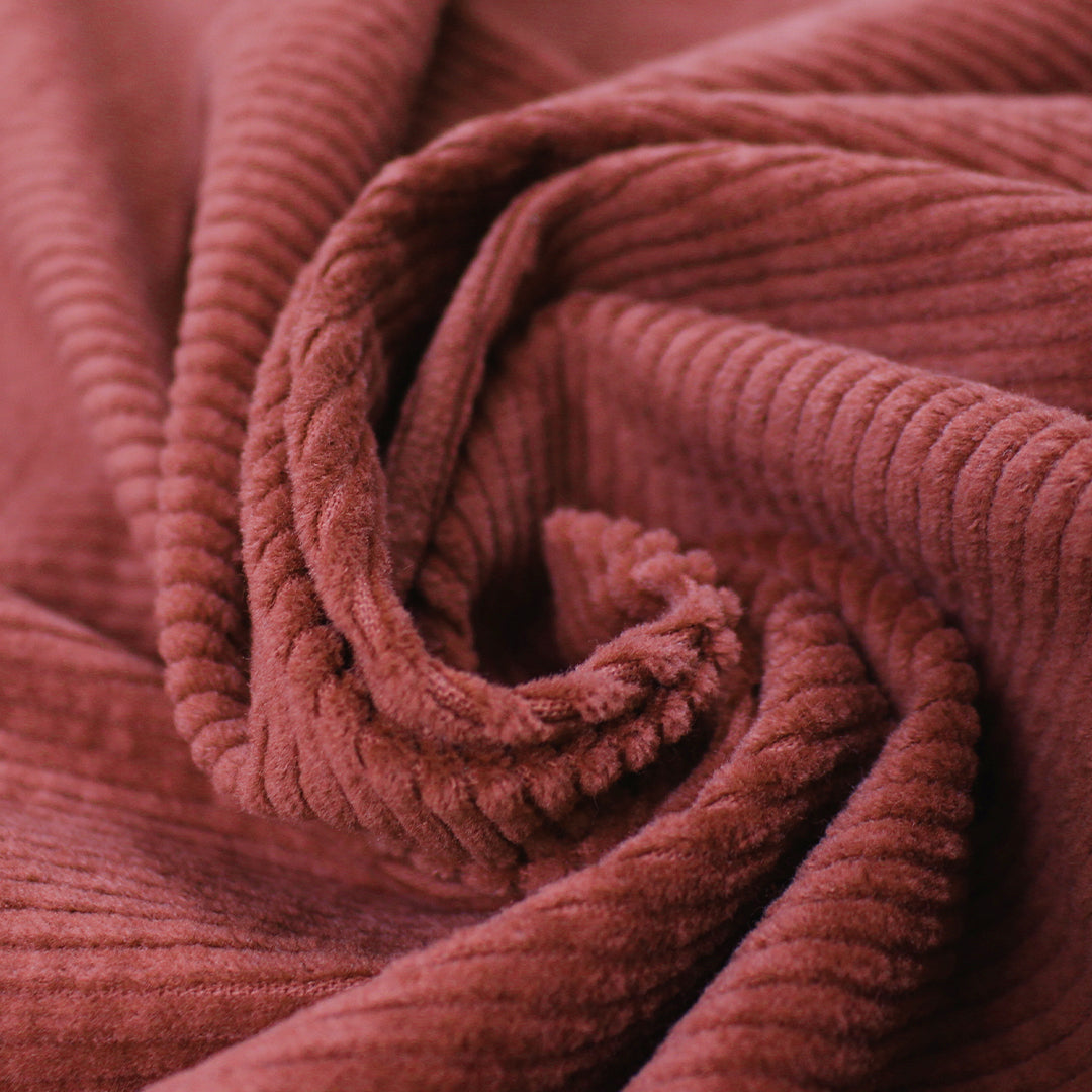 7-wale cotton stretch corduroy, Oeko-Tex cert. - spiced apple 1.25 yds