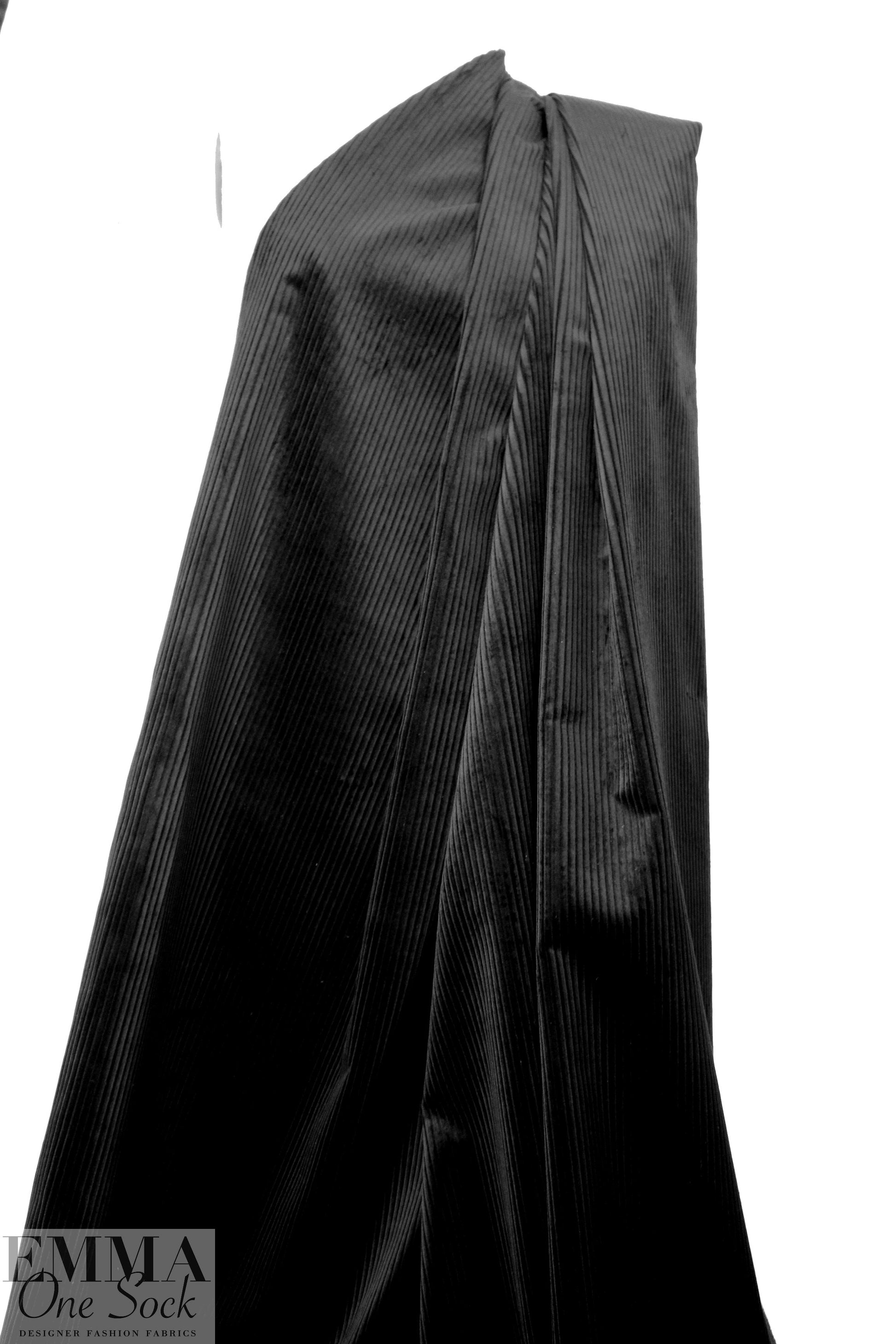 Italian wide wale corduroy - black 1.875 yds