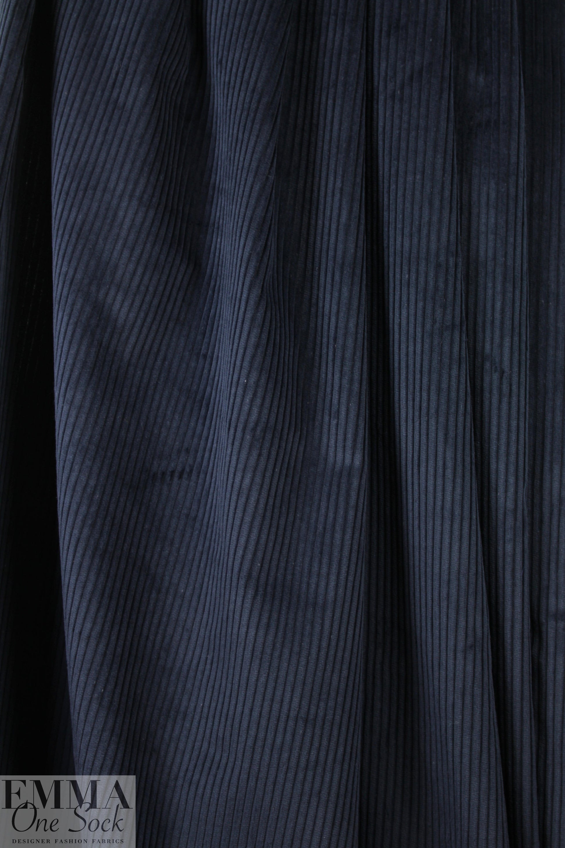 Italian wide wale corduroy - dark navy