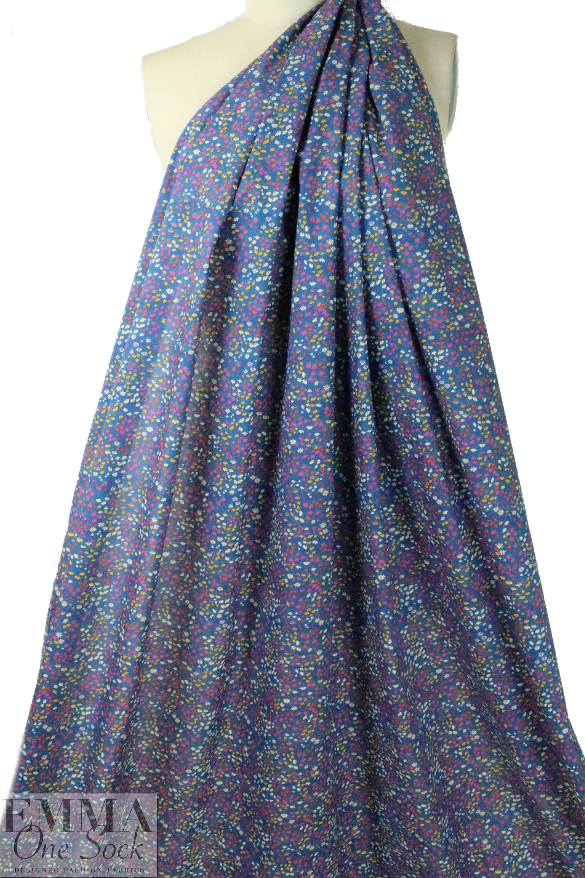 Italian cotton lawn - Liberty-esque little floral