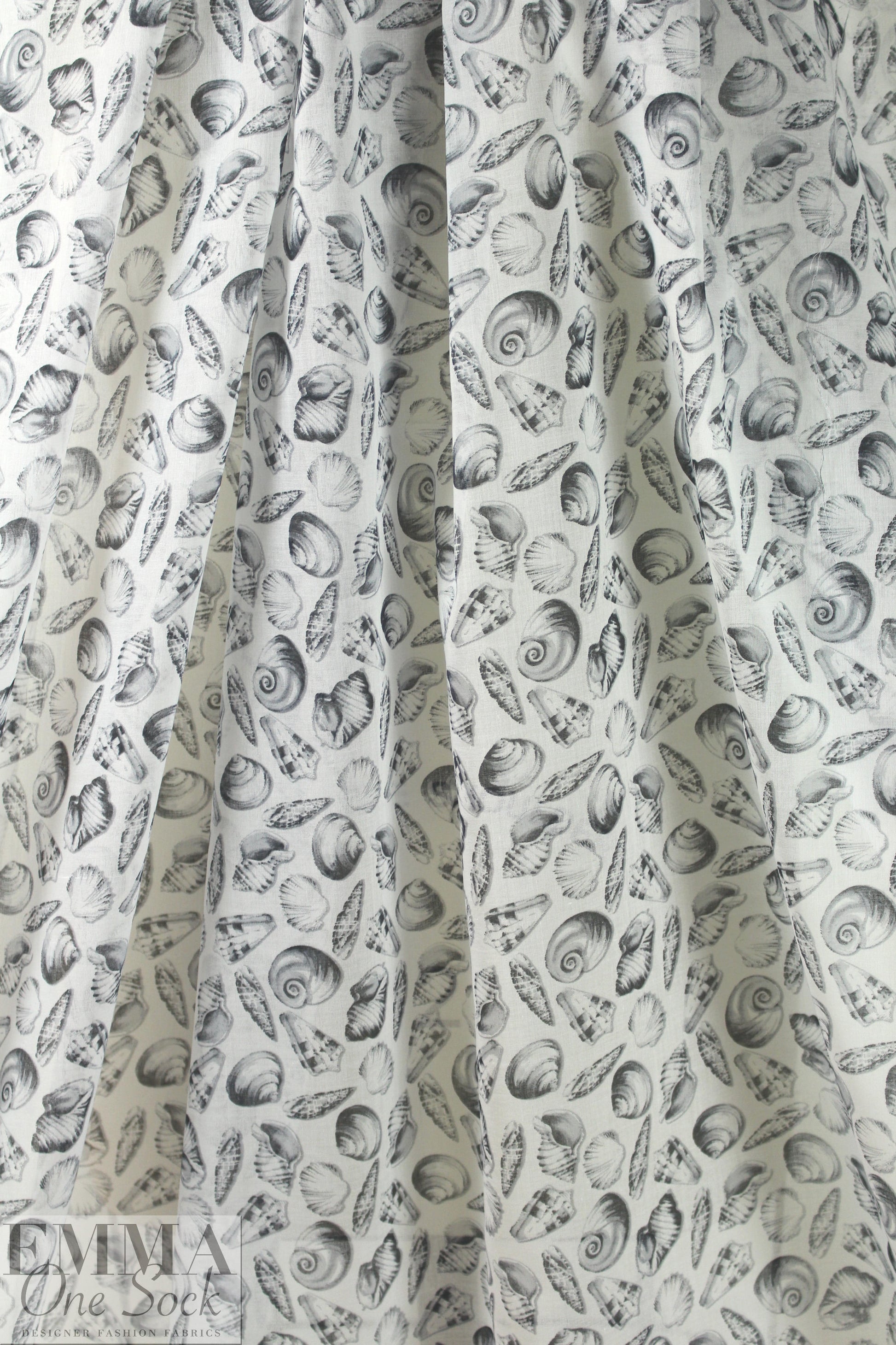 Italian cotton voile - shell game 1 yard