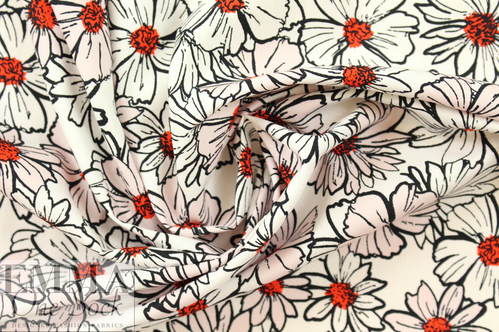 Italian 'daisy, daisy' cotton shirting .75 yds