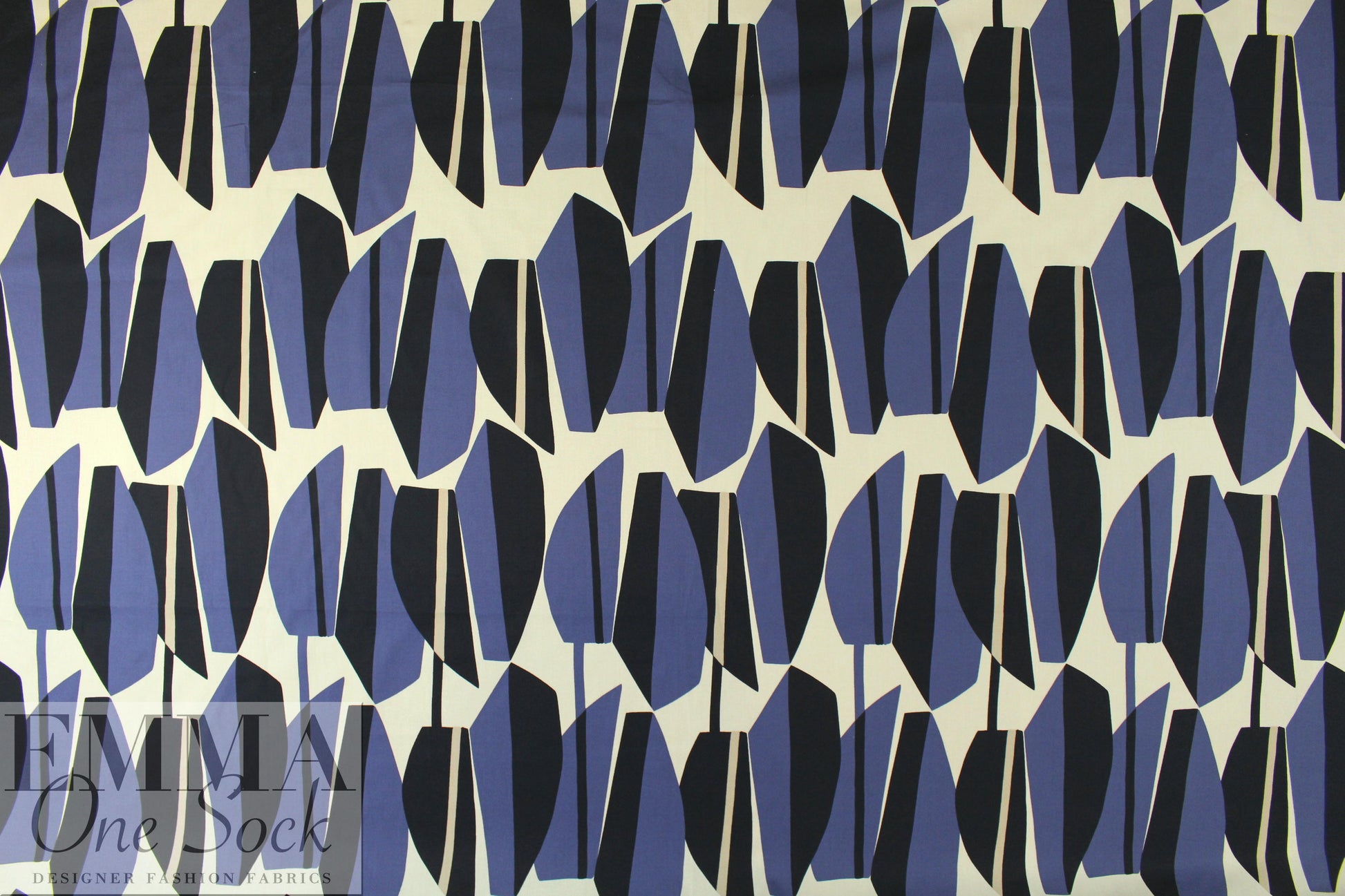 Italian moderno graphic cotton shirting 1.75 yd