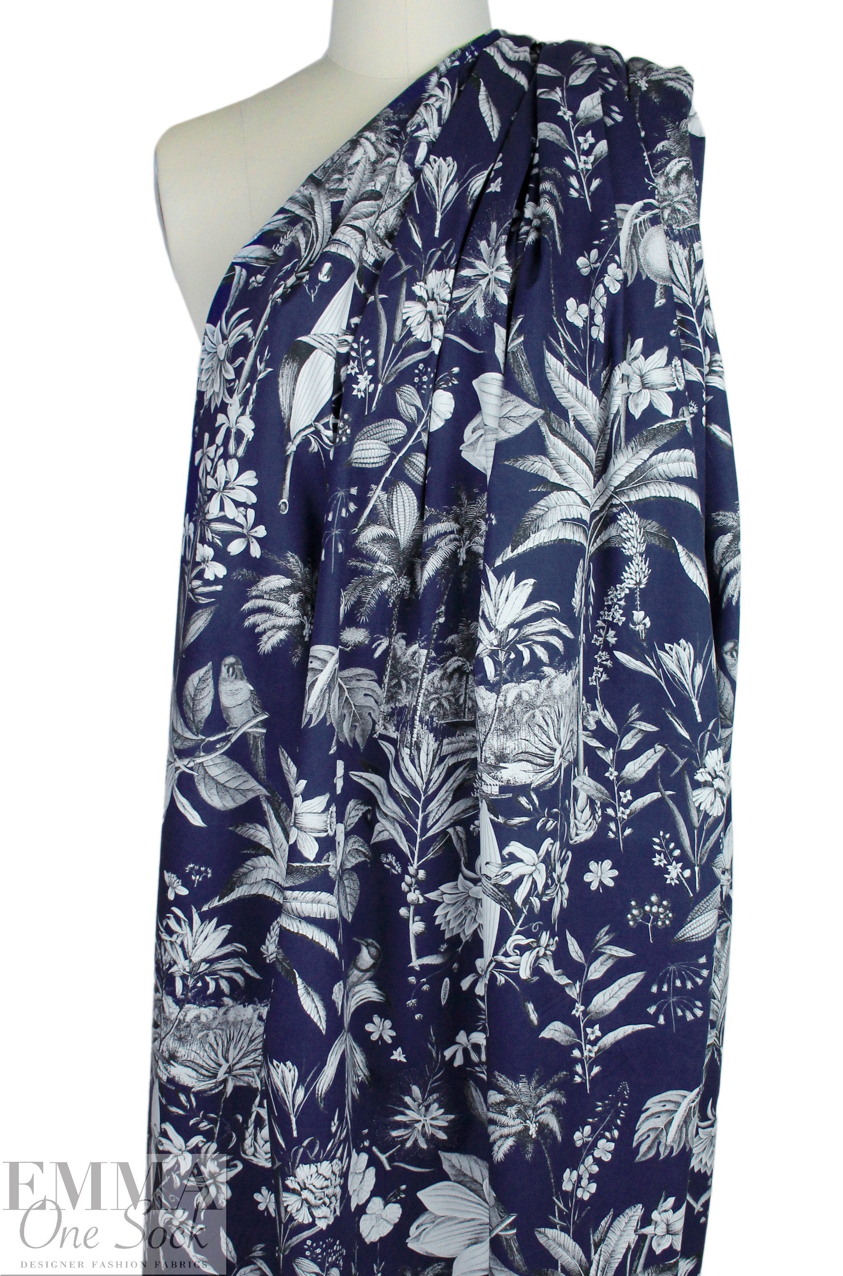 Italian 'Eden etching' cotton shirting - midnight .5 yds