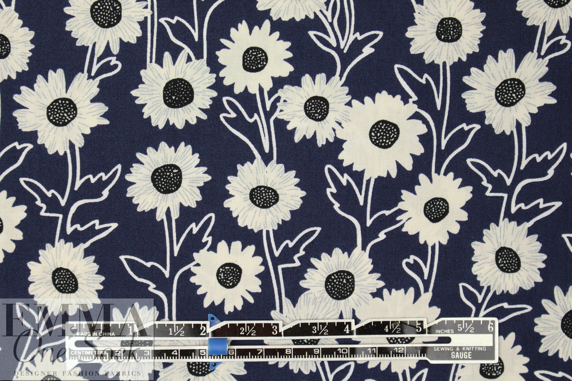 'field of flowers' cotton poplin - midnight 1.875 yd