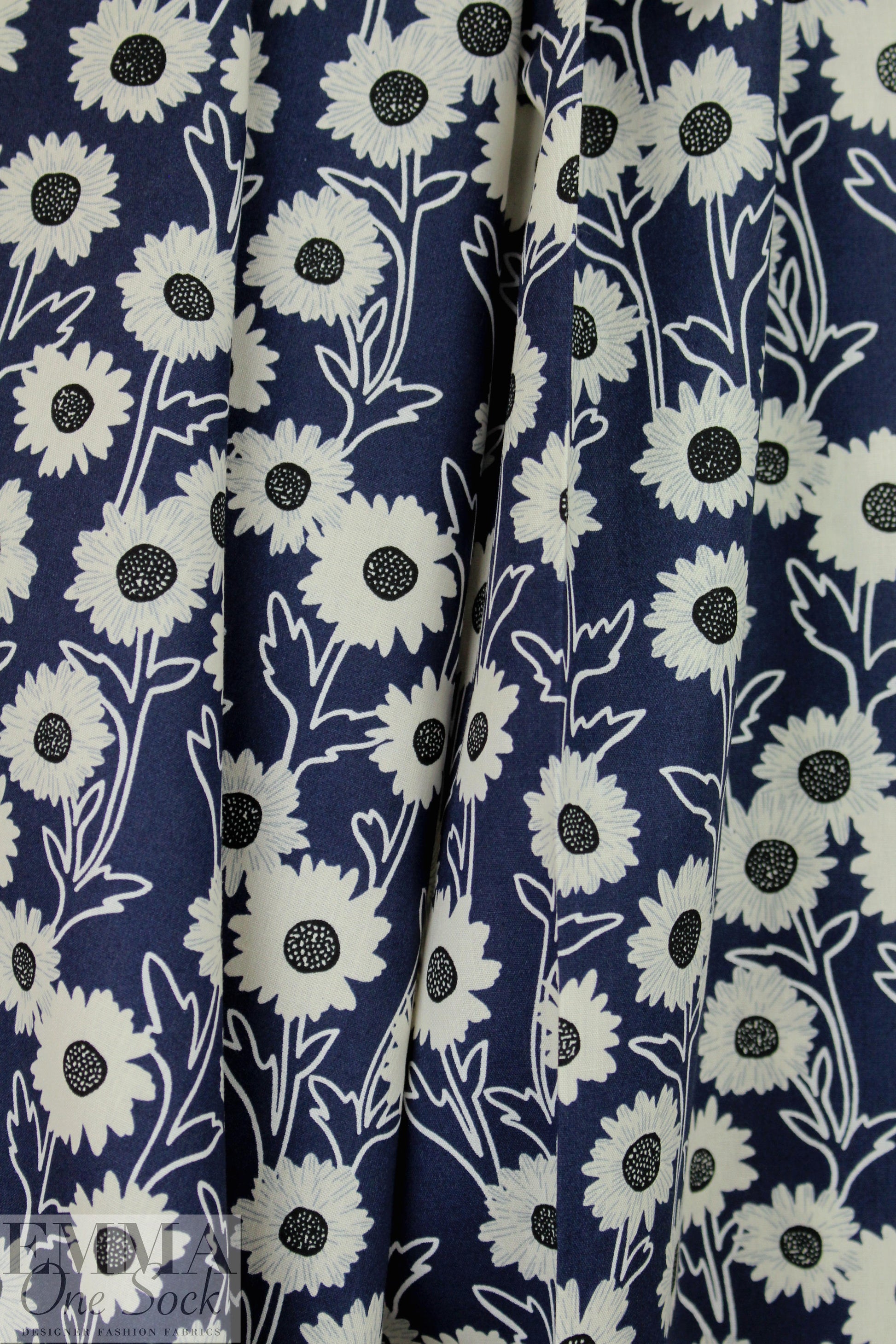 'field of flowers' cotton poplin - midnight .875 yds