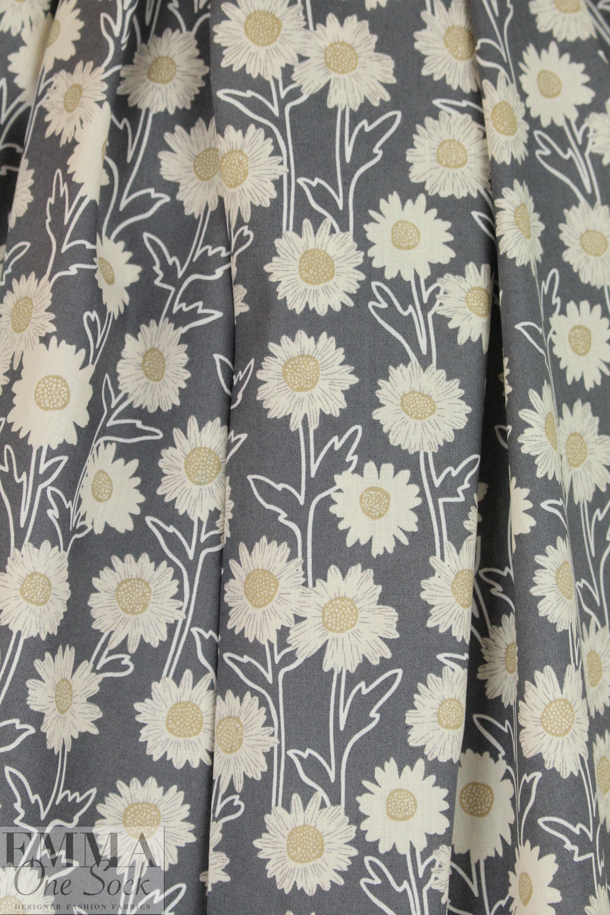 'field of flowers' cotton poplin - cool gray 1.5 yds