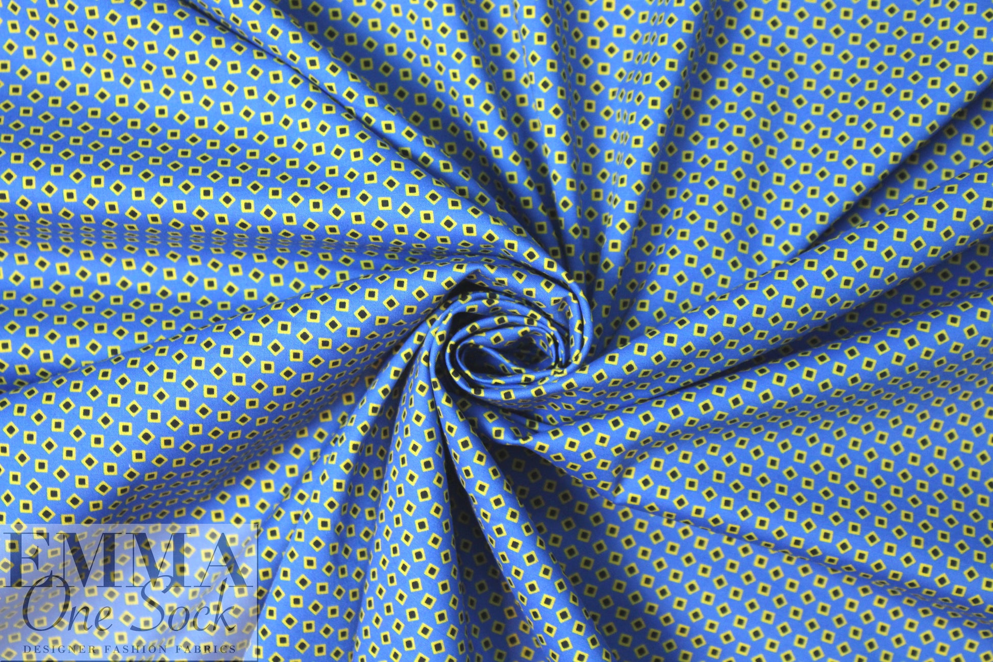 Caroline C0nstas teeny shapes cotton stretch - blue/yellow 1.875 yd