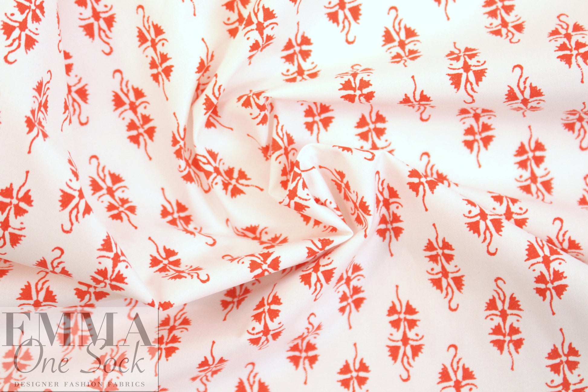 NY designer mistletoe motif cotton stretch shirting 2 yds