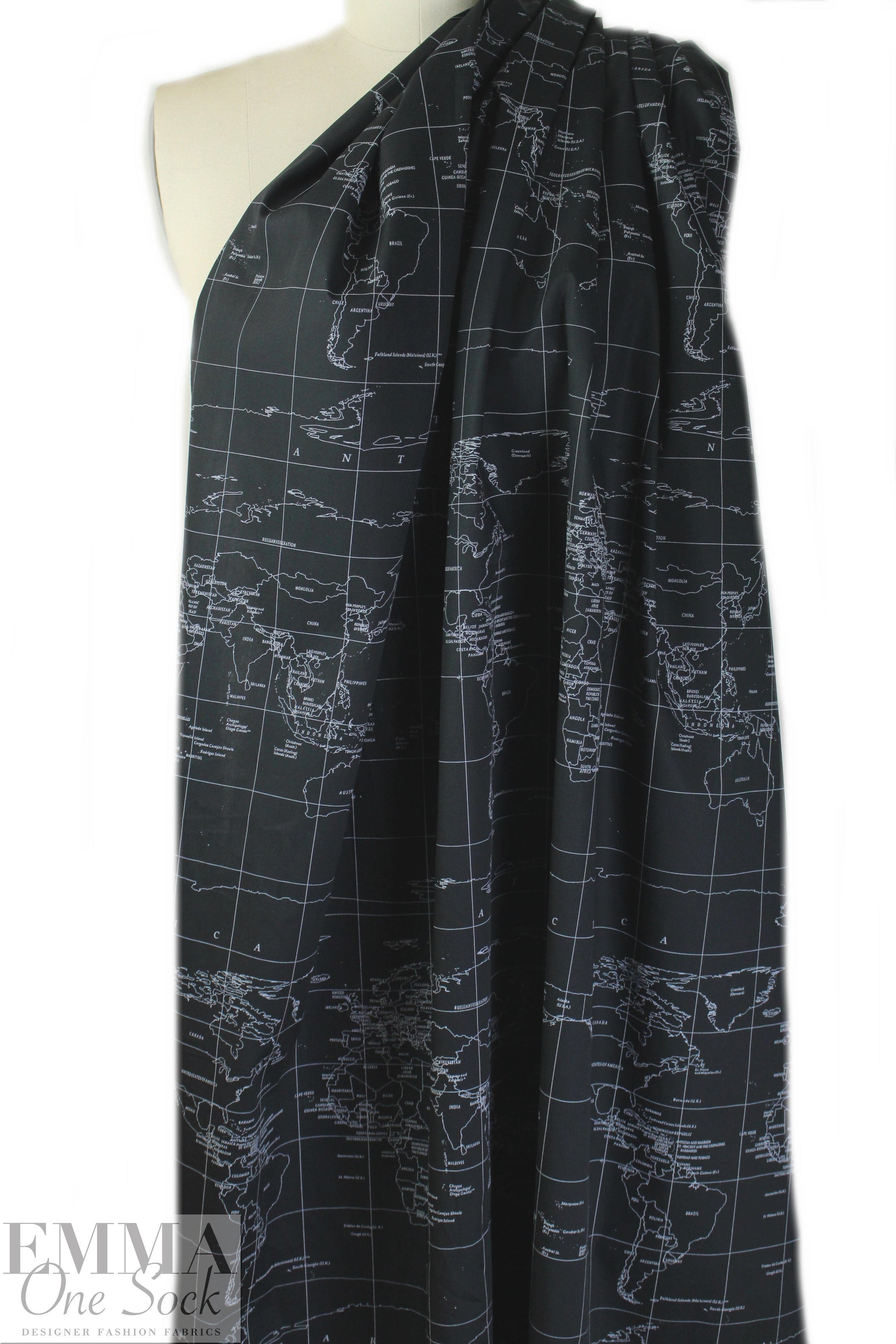 NY designer black/white world map cotton poplin .5 yds