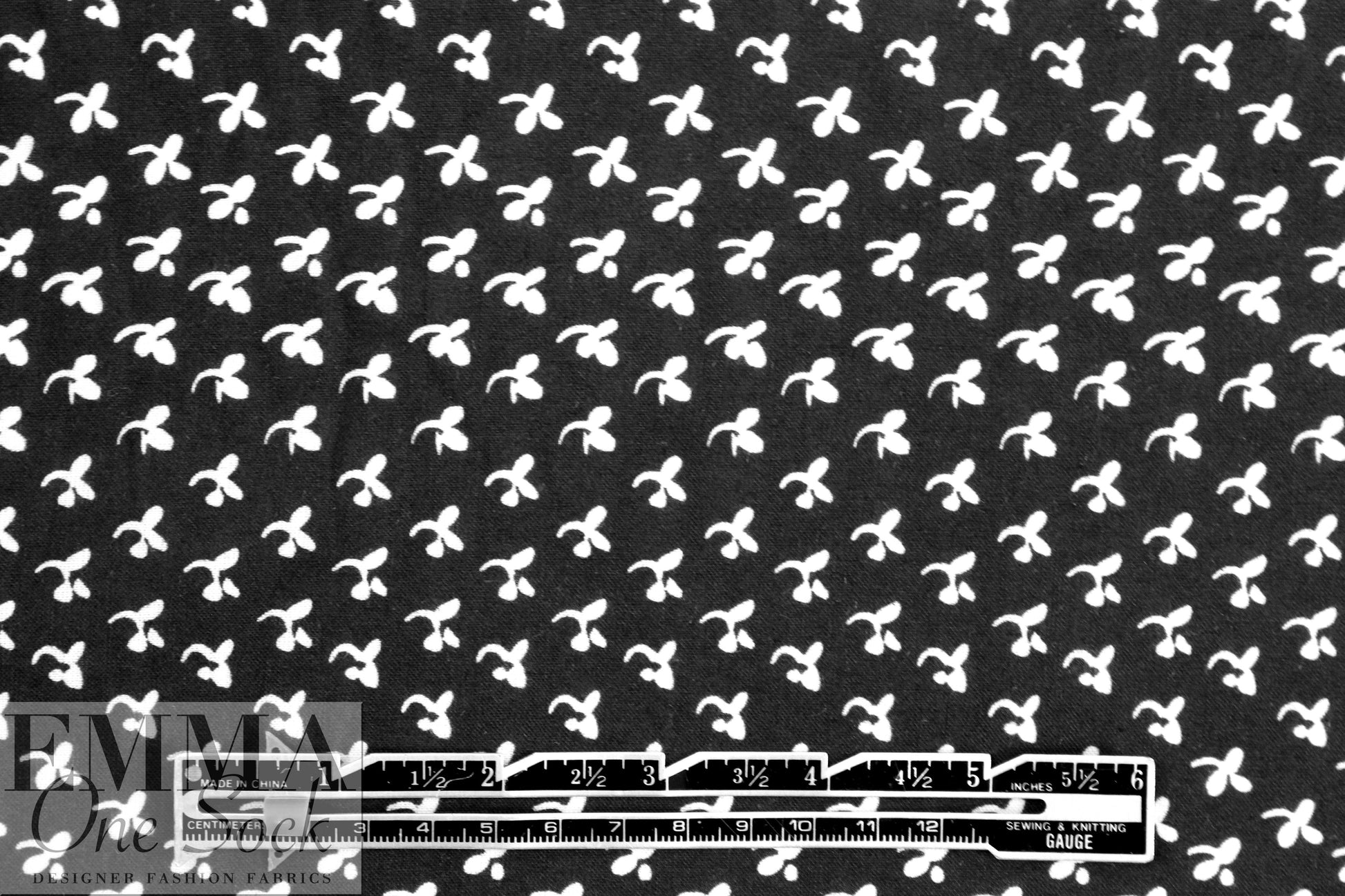 Italian cotton woven - black/white motif